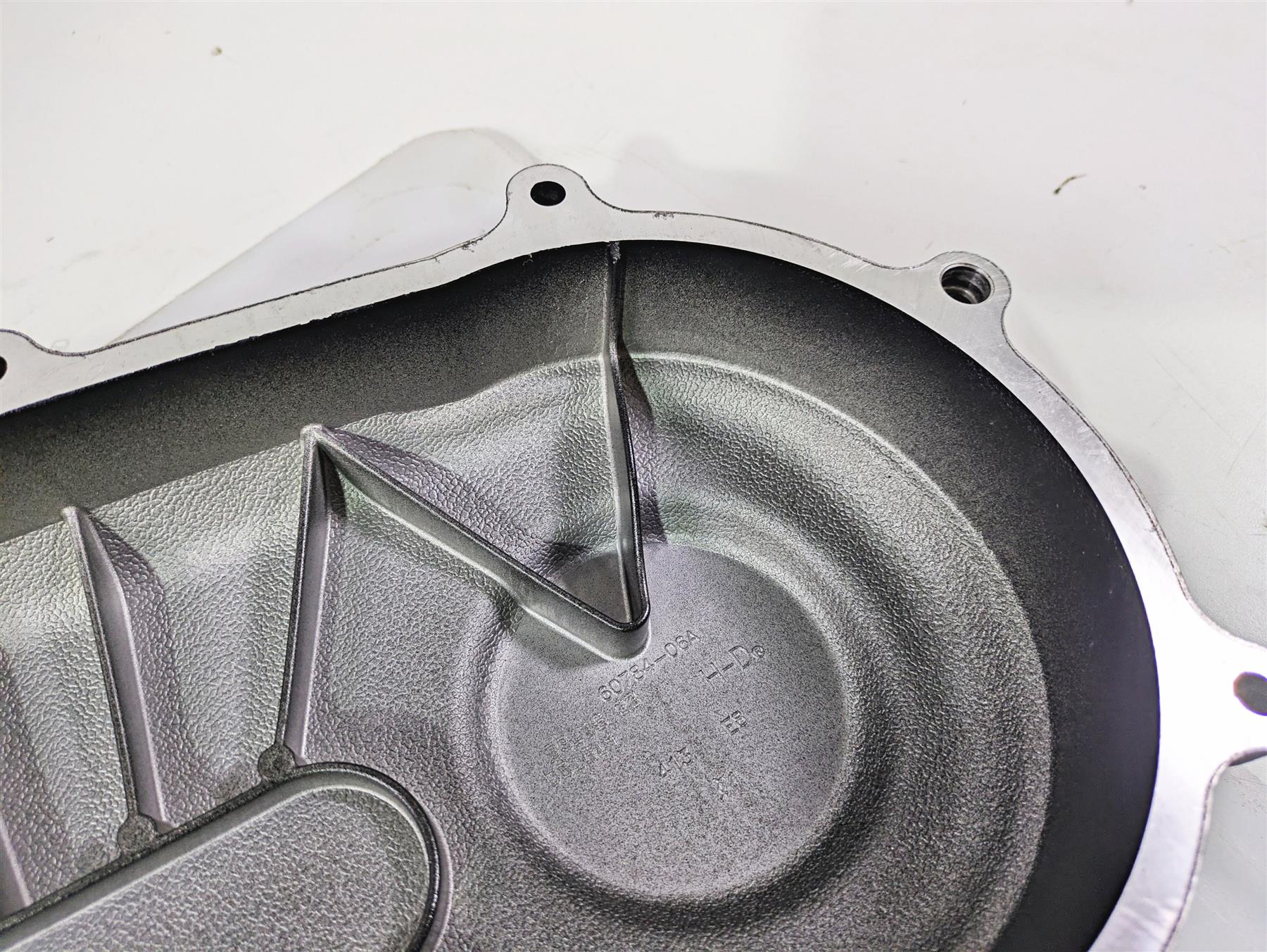 2015 Harley FXDF Dyna Fat Bob Outer Primary Drive Clutch Cover 60784-06 - Image 12