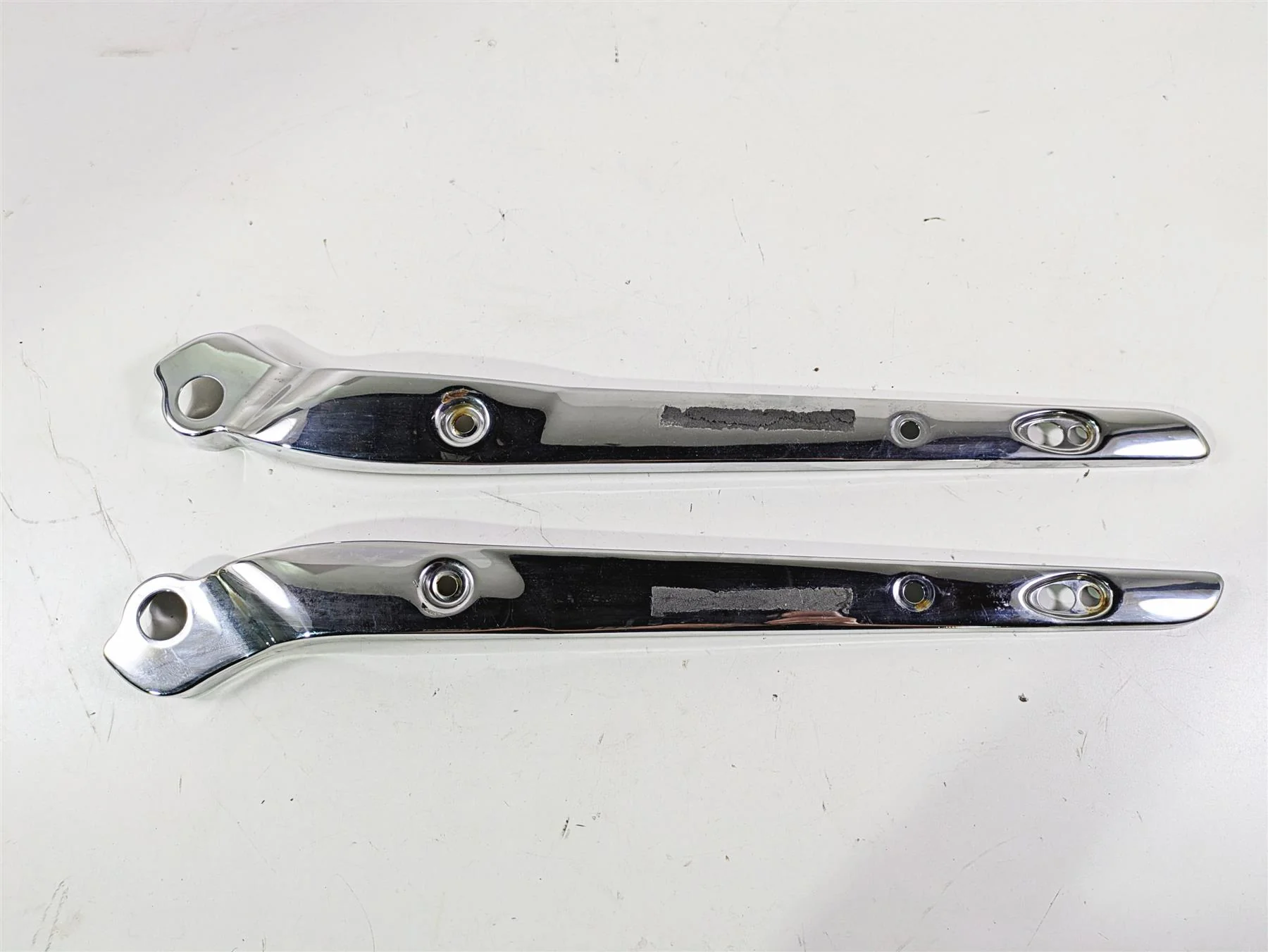 2015 Harley FXDF Dyna Fat Bob Rear Chrome Fender Struts Braces 59410-08 59281-08