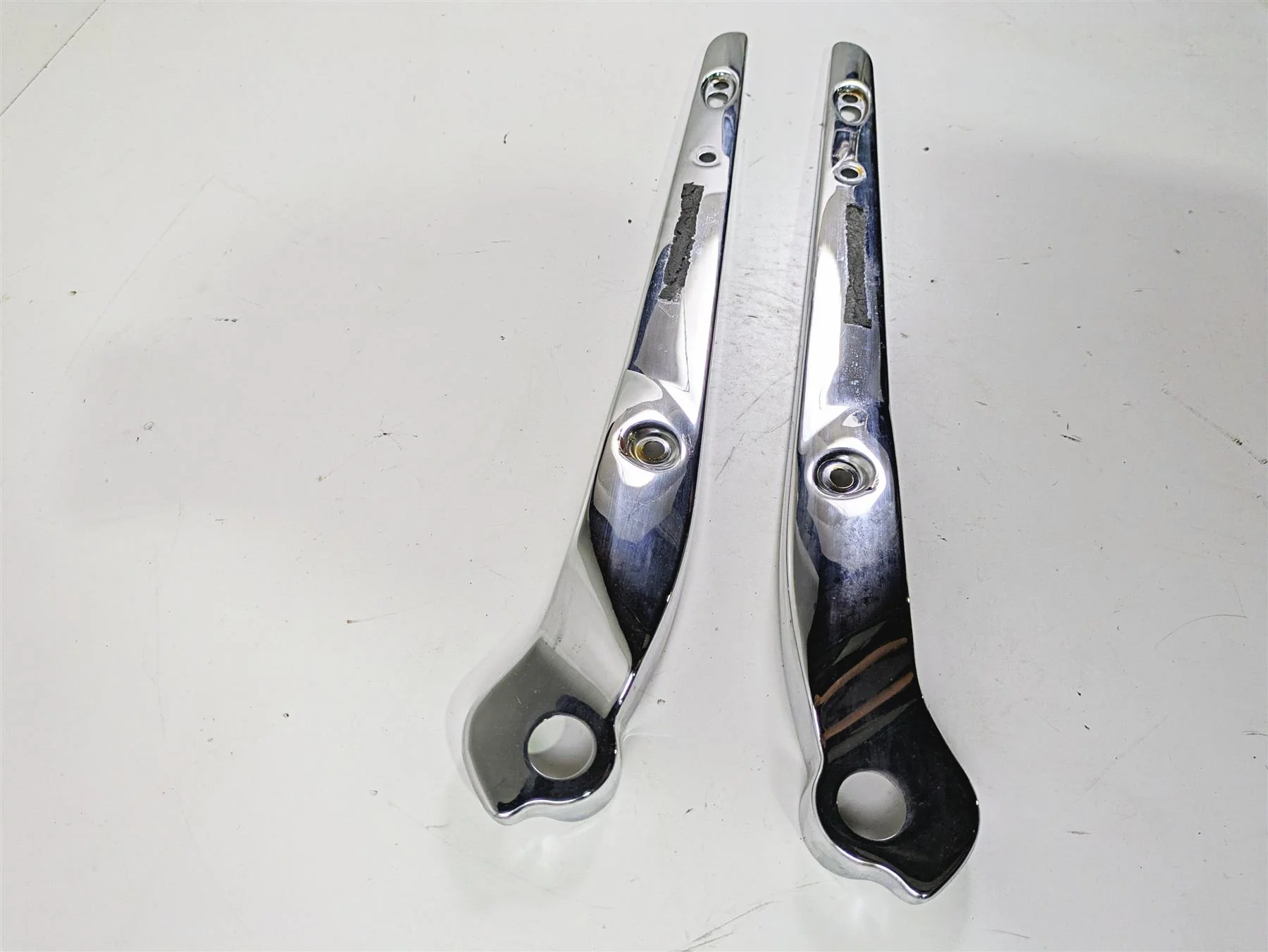 2015 Harley FXDF Dyna Fat Bob Rear Chrome Fender Struts Braces 59410-08 59281-08 - Image 2