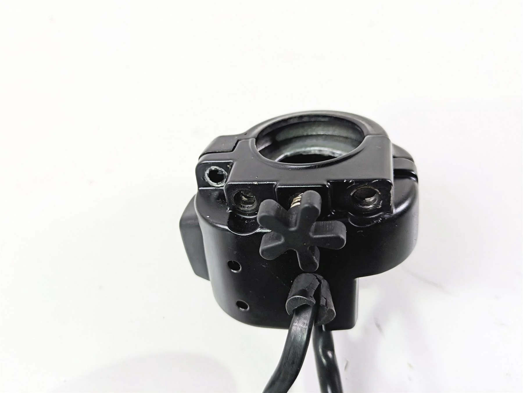 2015 Harley FXDF Dyna Fat Bob Right Hand Control Switch Start Blinker 72944-12 - Image 8