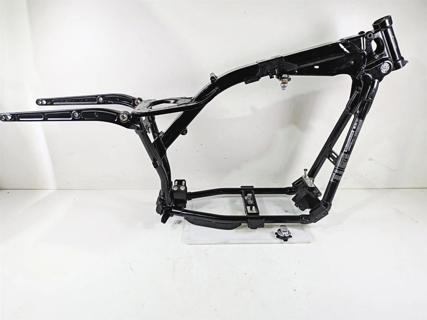 2015 Harley FXDF Dyna Fat Bob Straight Main Frame Chassis With Clean Ohio Title 47760-10A
