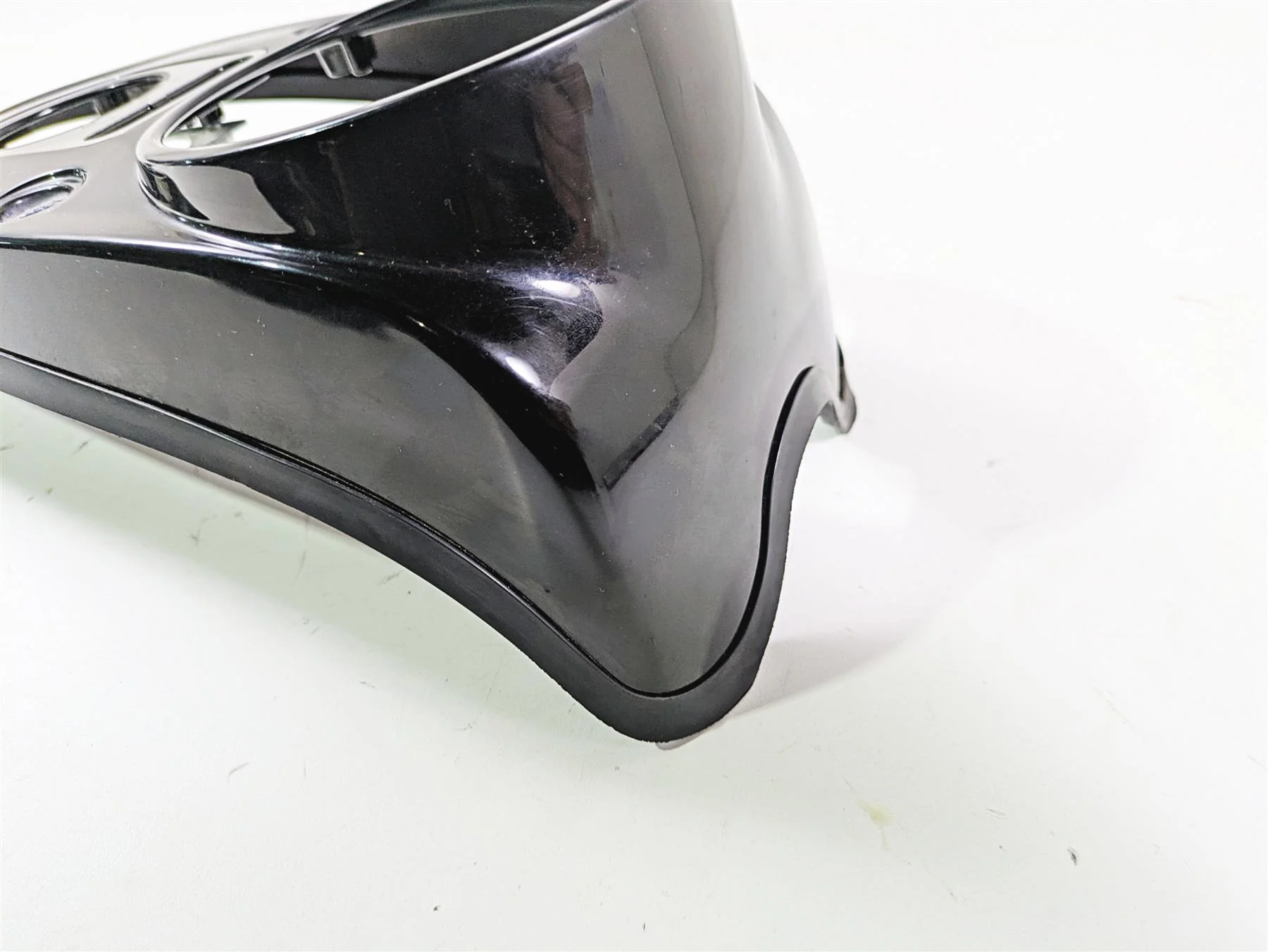 2015 Harley FXDF Dyna Fat Bob Tank Dash Cover Console - Black 70900347 - Image 7