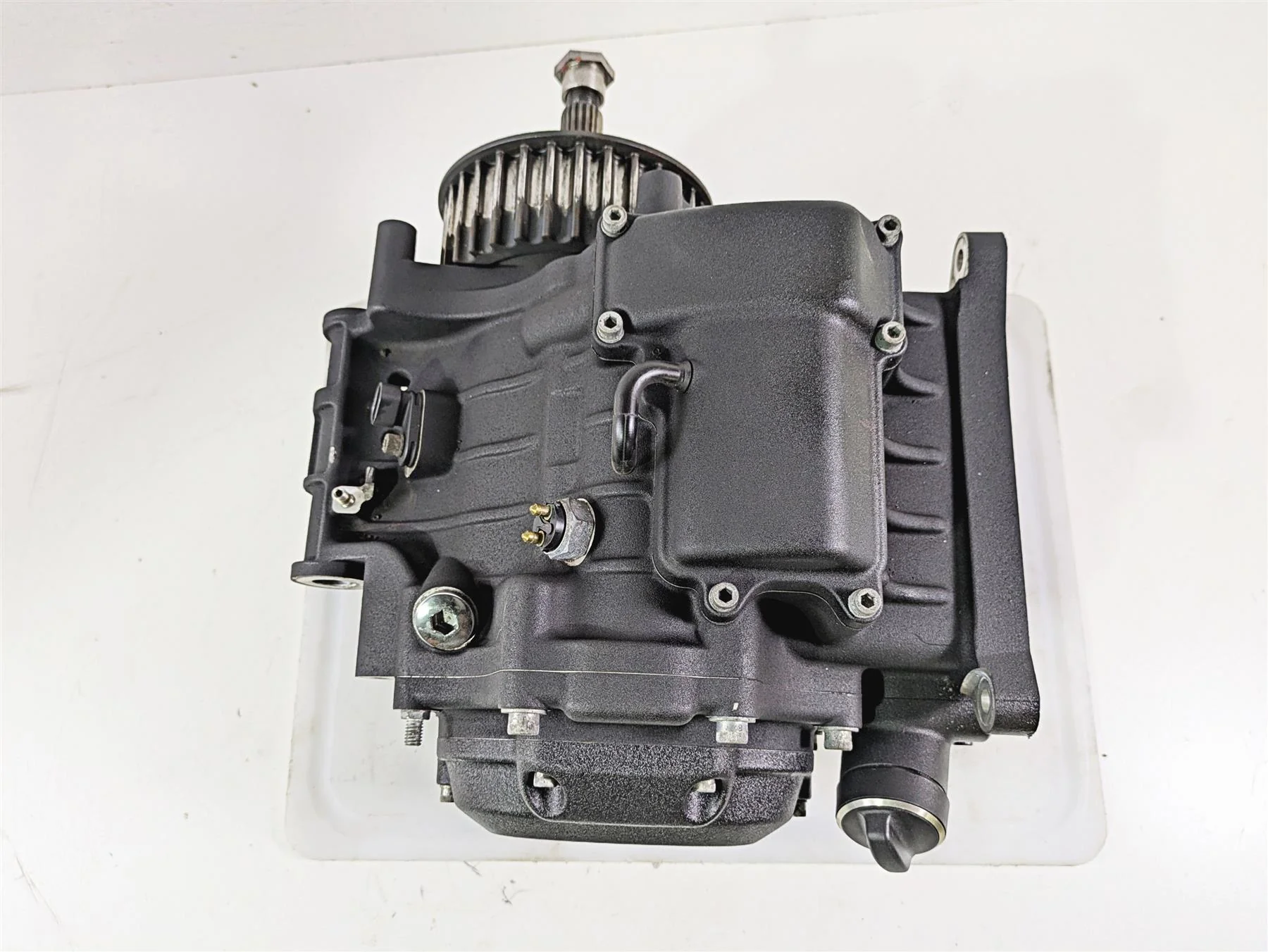 2015 Harley FXDF Dyna Fat Bob Transmission Gear Box 6 Speed - 14k 33083-10A - Image 6