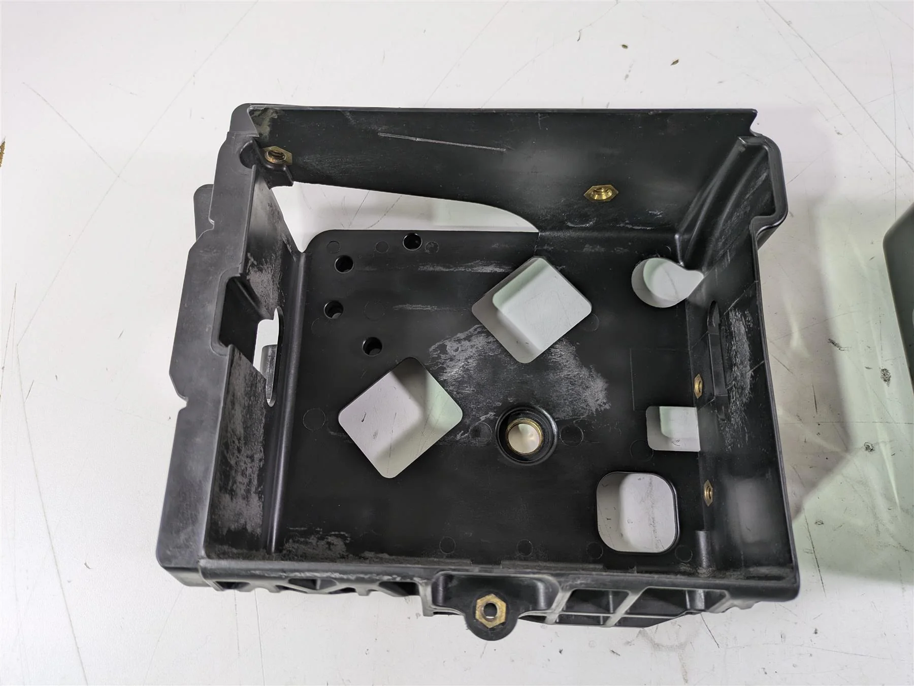 2015 Harley FXDL Dyna Low Rider Battery Tray & Black Cover 70379-06B - Image 7
