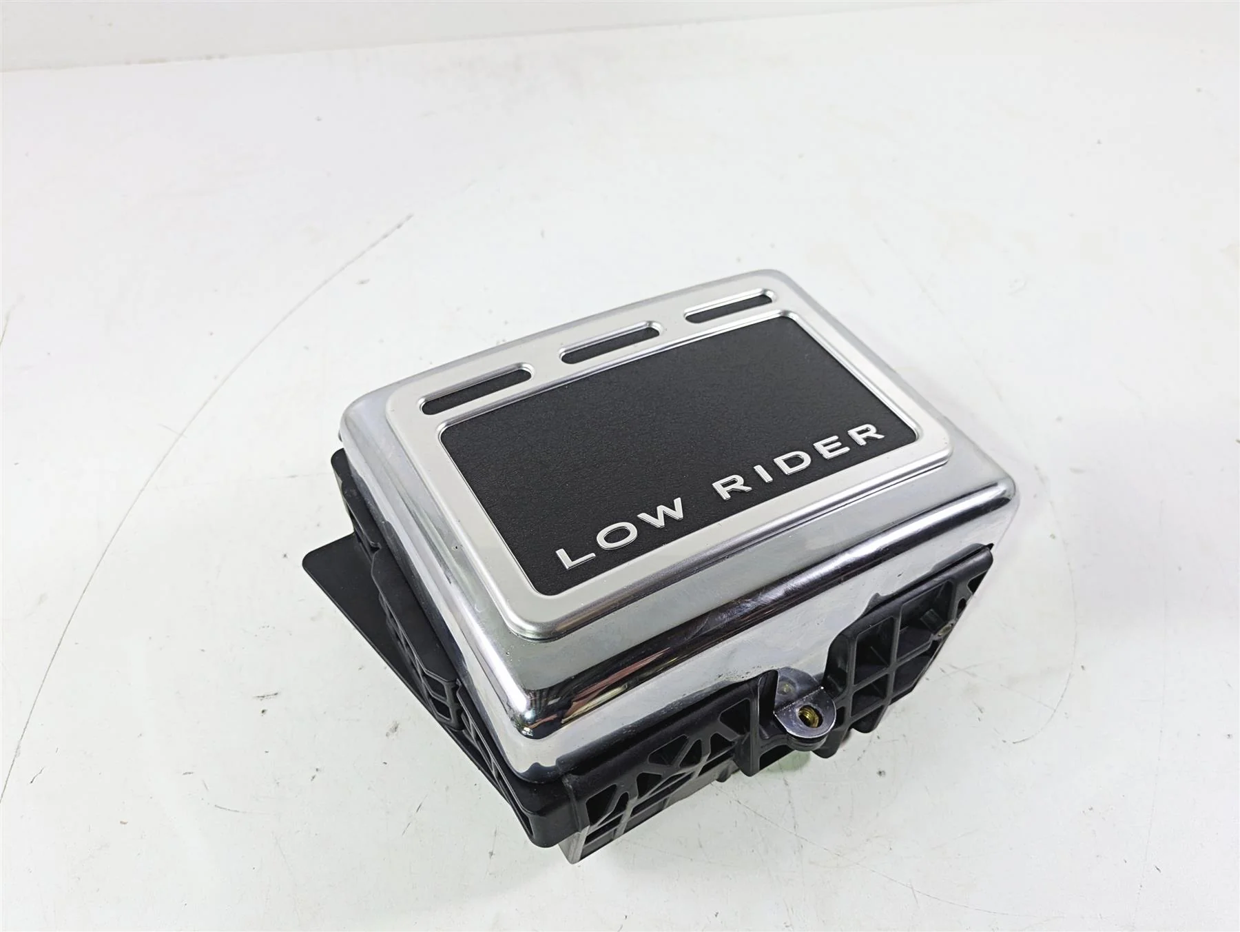 2015 Harley FXDL Dyna Low Rider Battery Tray & Cover 70379-06B