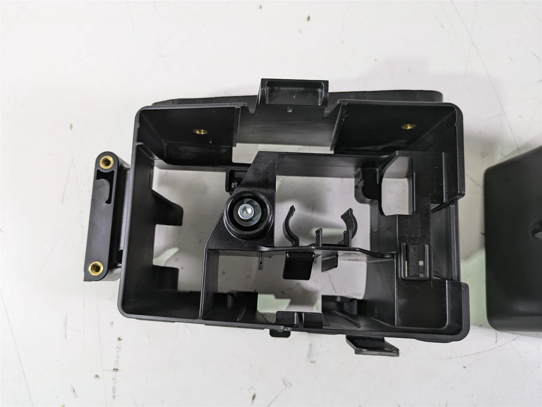 2015 Harley FXDL Dyna Low Rider Electric Holder Tray & Black Cover 70367-12 - Image 6