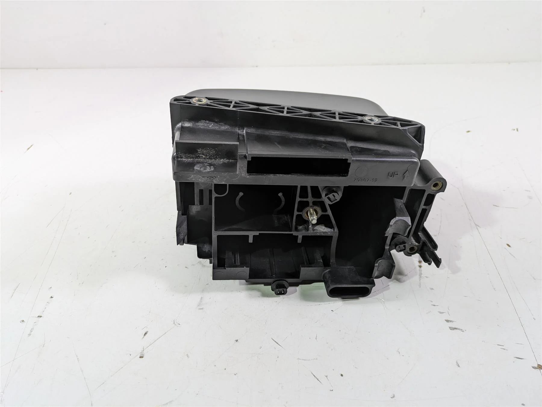 2015 Harley FXDL Dyna Low Rider Electric Holder Tray & Black Cover 70367-12 - Image 9