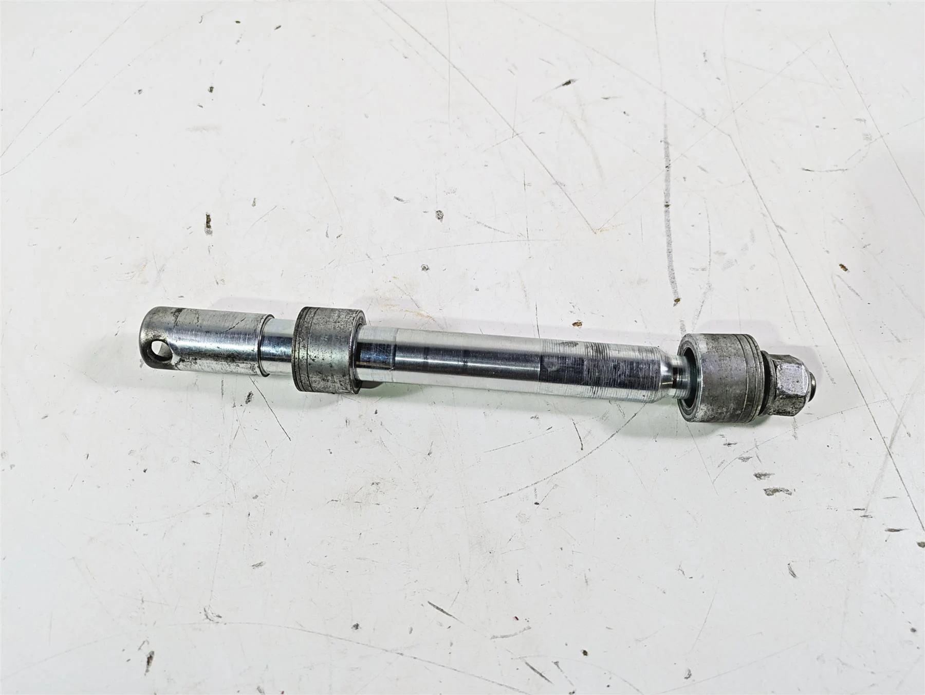 2015 Harley FXDL Dyna Low Rider Front Axle Wheel Spindle 25mm 41628-08 - Image 4
