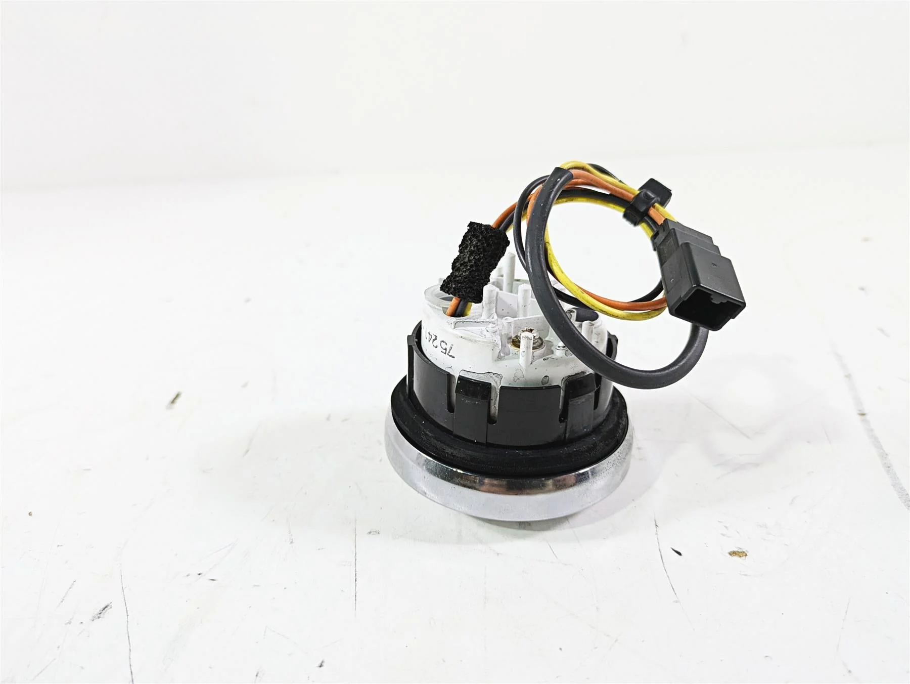2015 Harley FXDL Dyna Low Rider Fuel Gas Petrol Level Gauge 75241-08 - Image 11