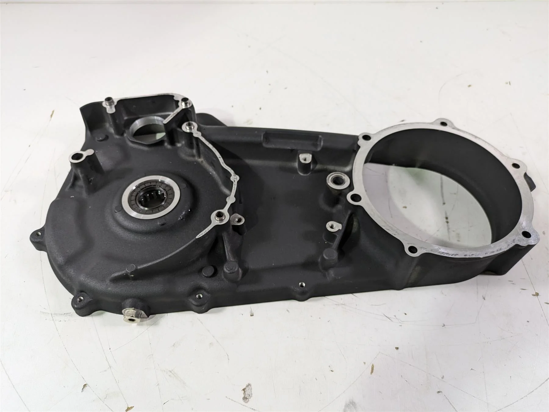 2015 Harley FXDL Dyna Low Rider Inner Primary Drive Clutch Cover -Mid 60661-06C