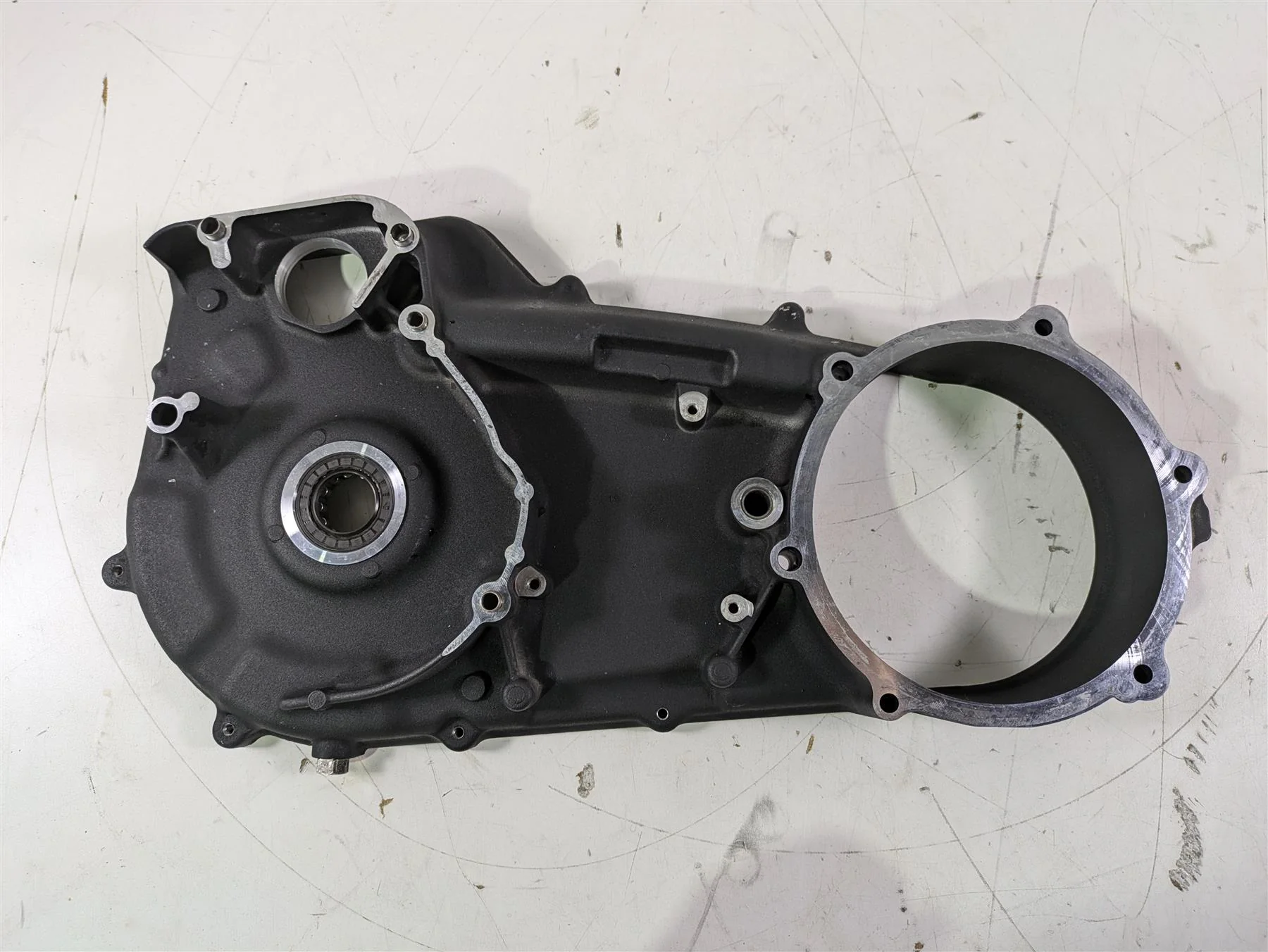 2015 Harley FXDL Dyna Low Rider Inner Primary Drive Clutch Cover -Mid 60661-06C - Image 5