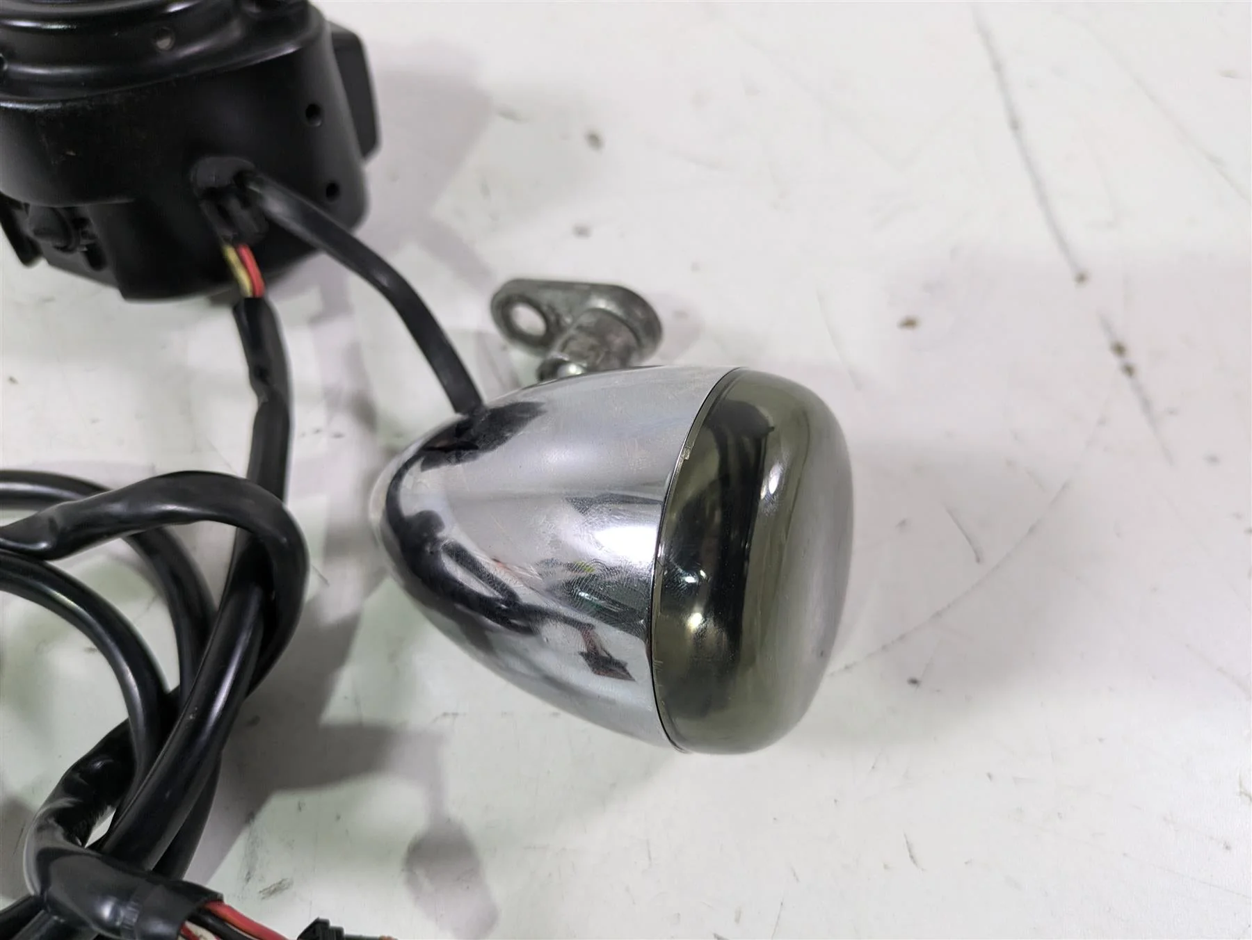 2015 Harley FXDL Dyna Low Rider Left Hand Control Switch 72943-12A - Image 10
