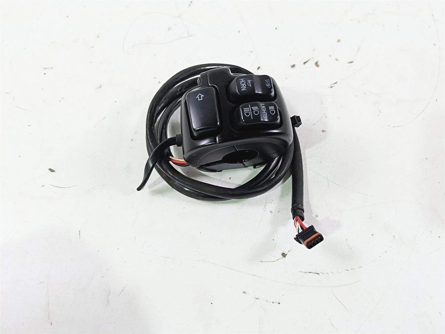 2015 Harley FXDL Dyna Low Rider Left Hand Control Switch -Read 72943-12A - Image 4