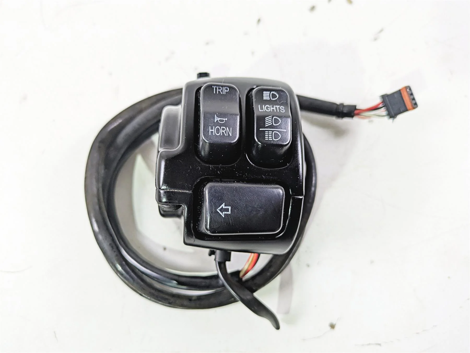 2015 Harley FXDL Dyna Low Rider Left Hand Control Switch -Read 72943-12A - Image 6