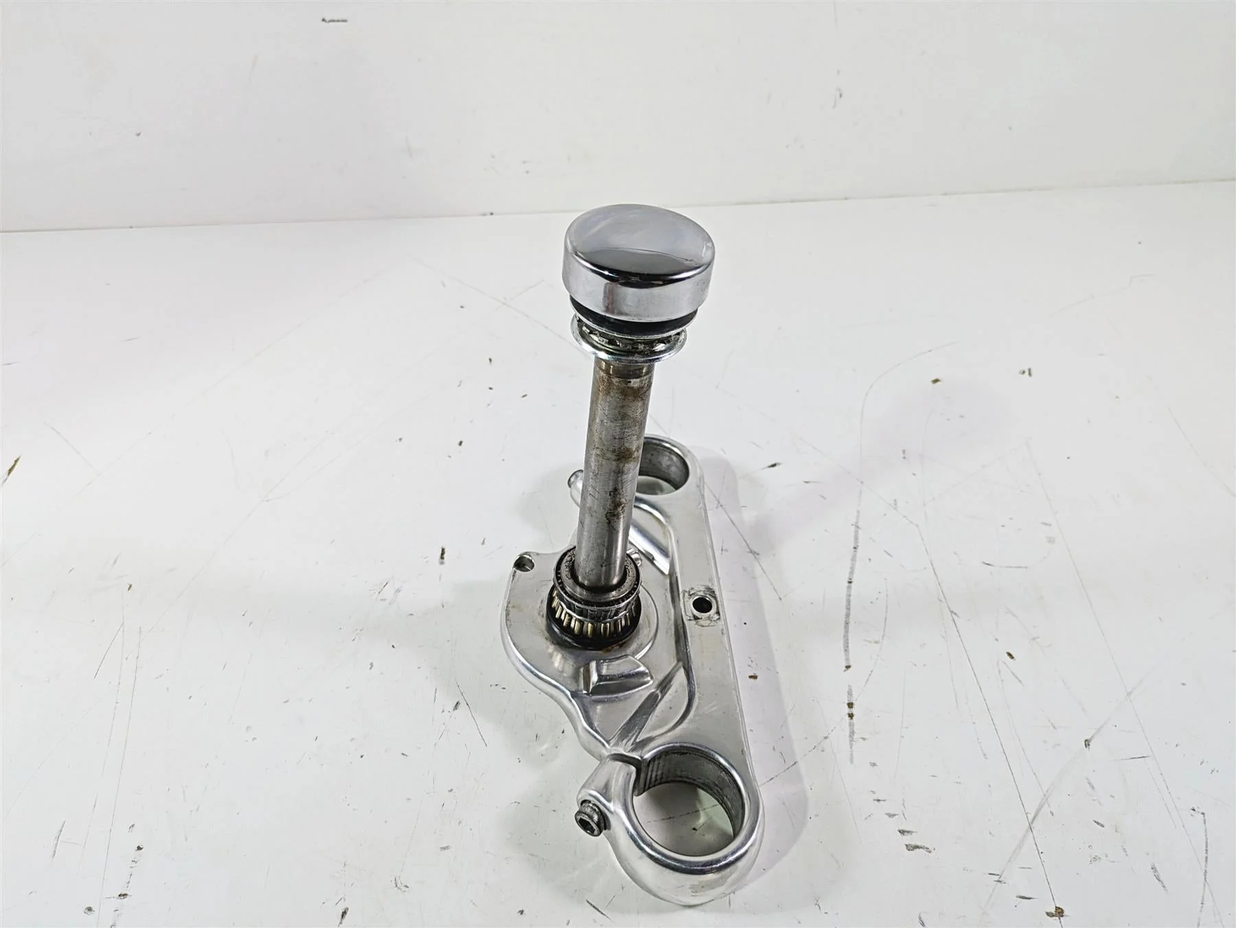 2015 Harley FXDL Dyna Low Rider Lower Triple Tree Steering Clamp 49mm 45539-08 - Image 4