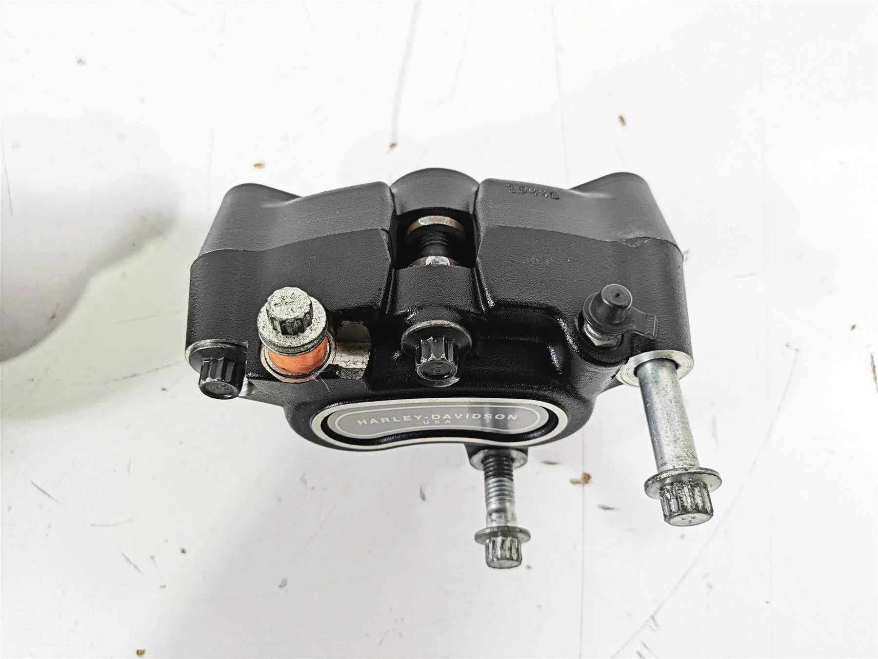 2015 Harley FXDL Dyna Low Rider Nice Dual Front Brake Caliper 41300001 41300002 - Image 9