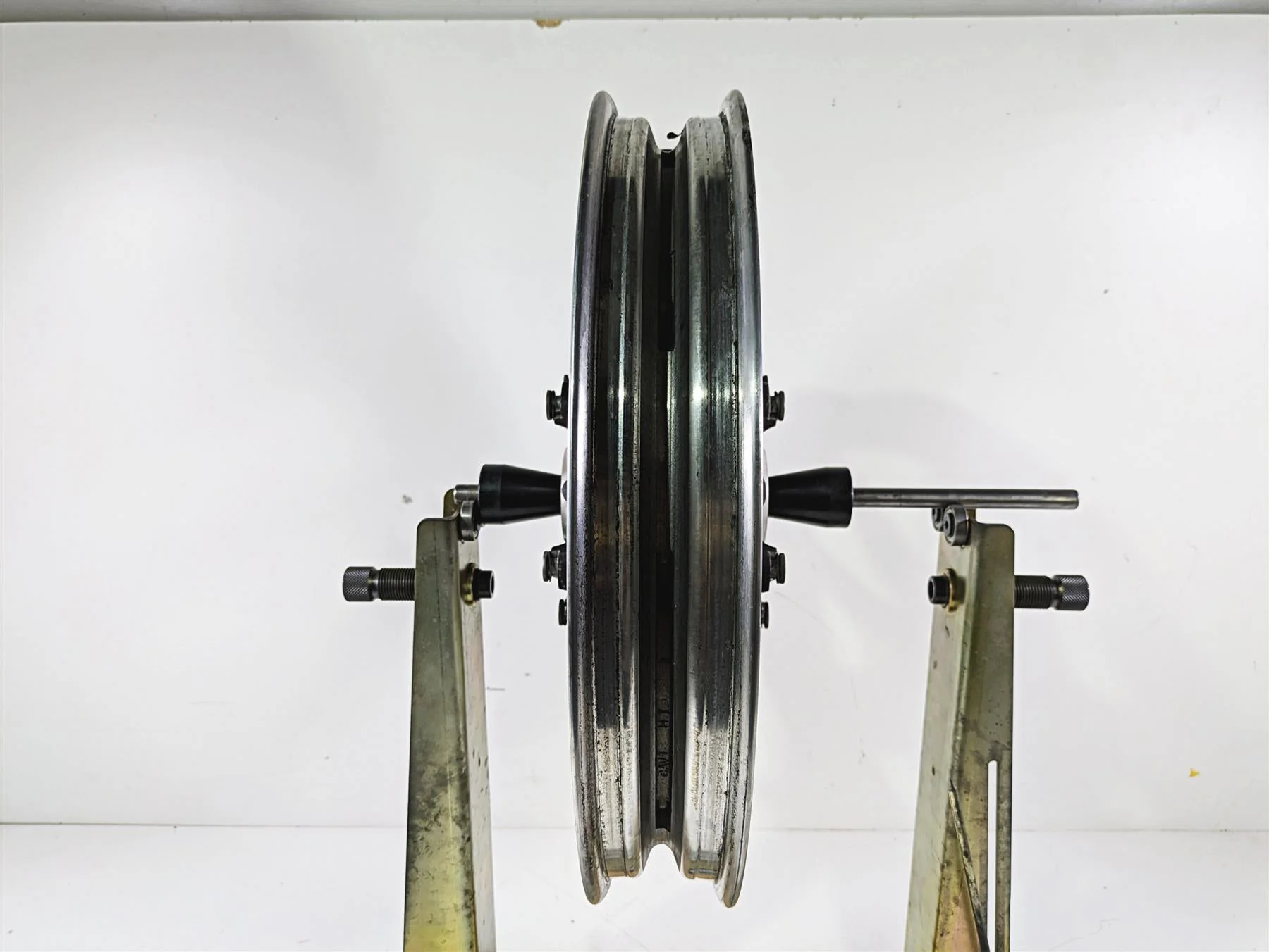 2015 Harley FXDL Dyna Low Rider Nice Oem Front Wheel Rim 19x2.5 Cast 43300280 - Image 12