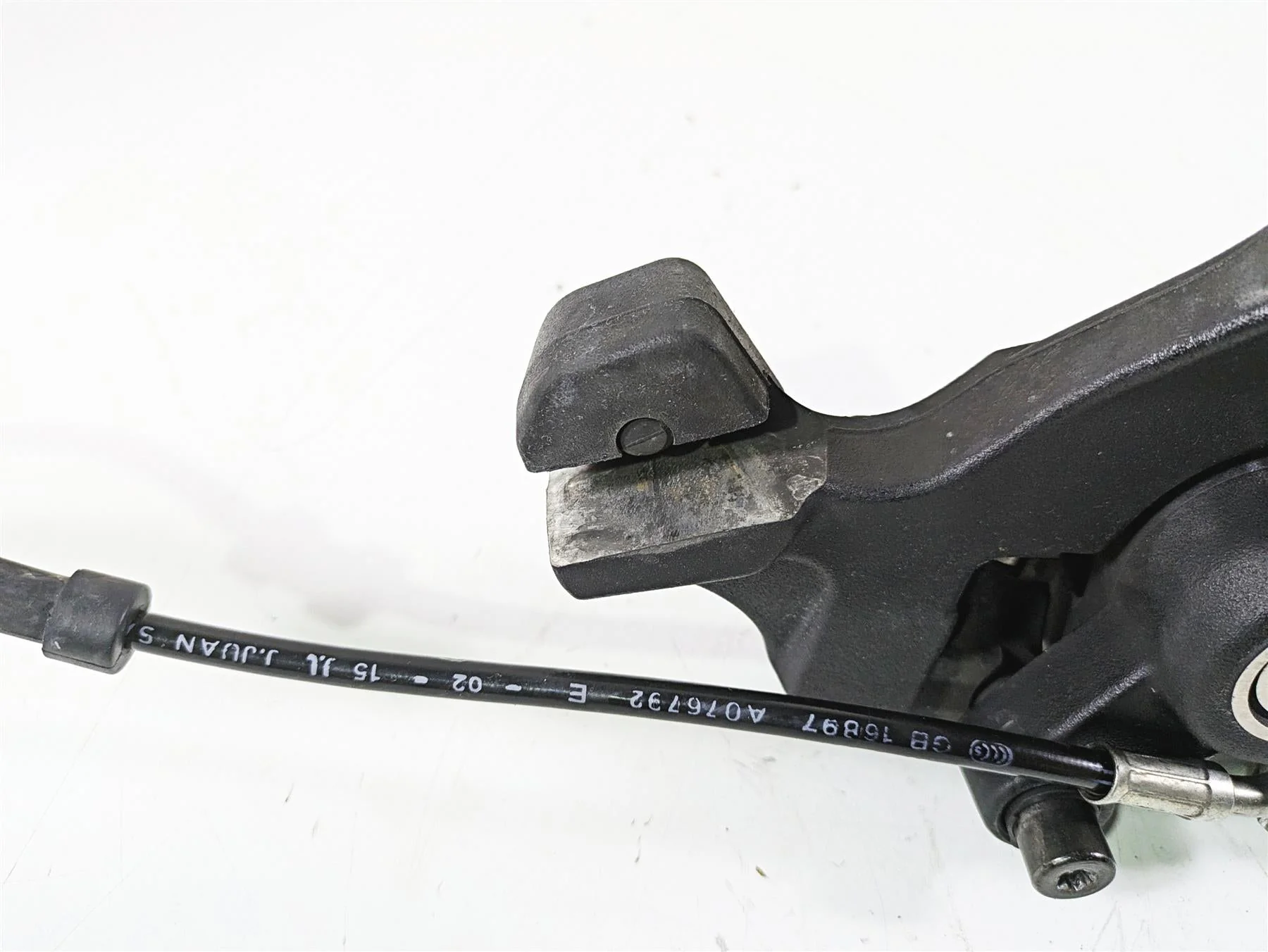 2015 Harley FXDL Dyna Low Rider Nice Rear Brake Caliper & 25mm Bracket 40908-08 - Image 12