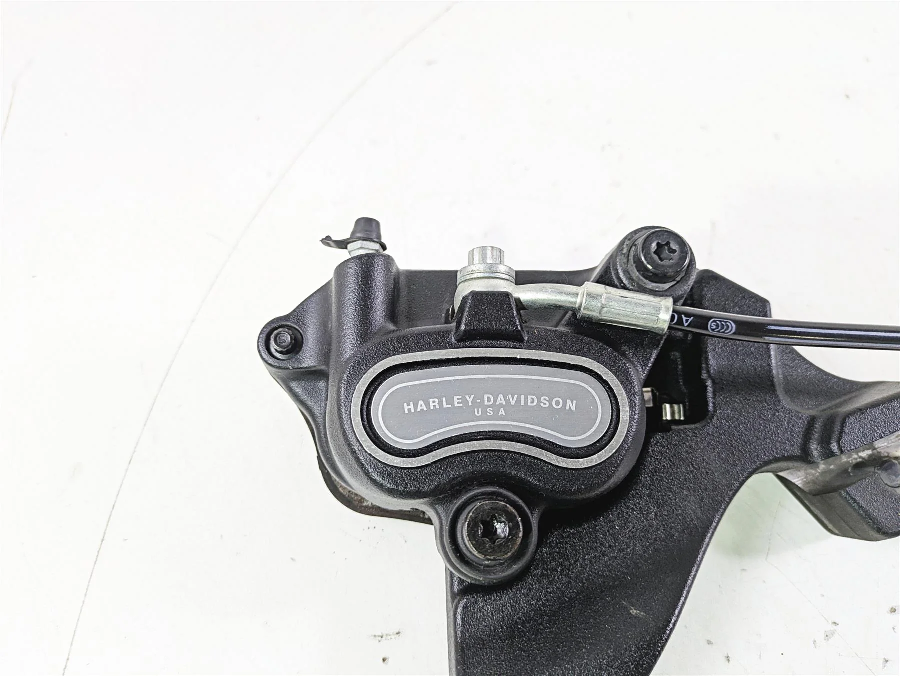 2015 Harley FXDL Dyna Low Rider Rear Brake Caliper & Bracket 25mm 40908-08 - Image 8