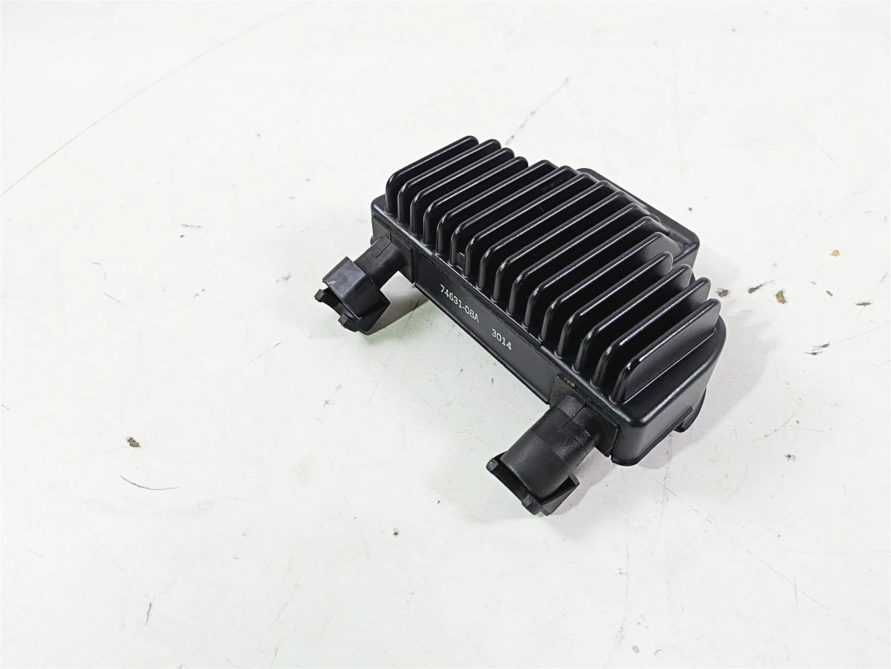 2015 Harley FXDL Dyna Low Rider Rectifier Voltage Regulator 74631-08A - Image 7