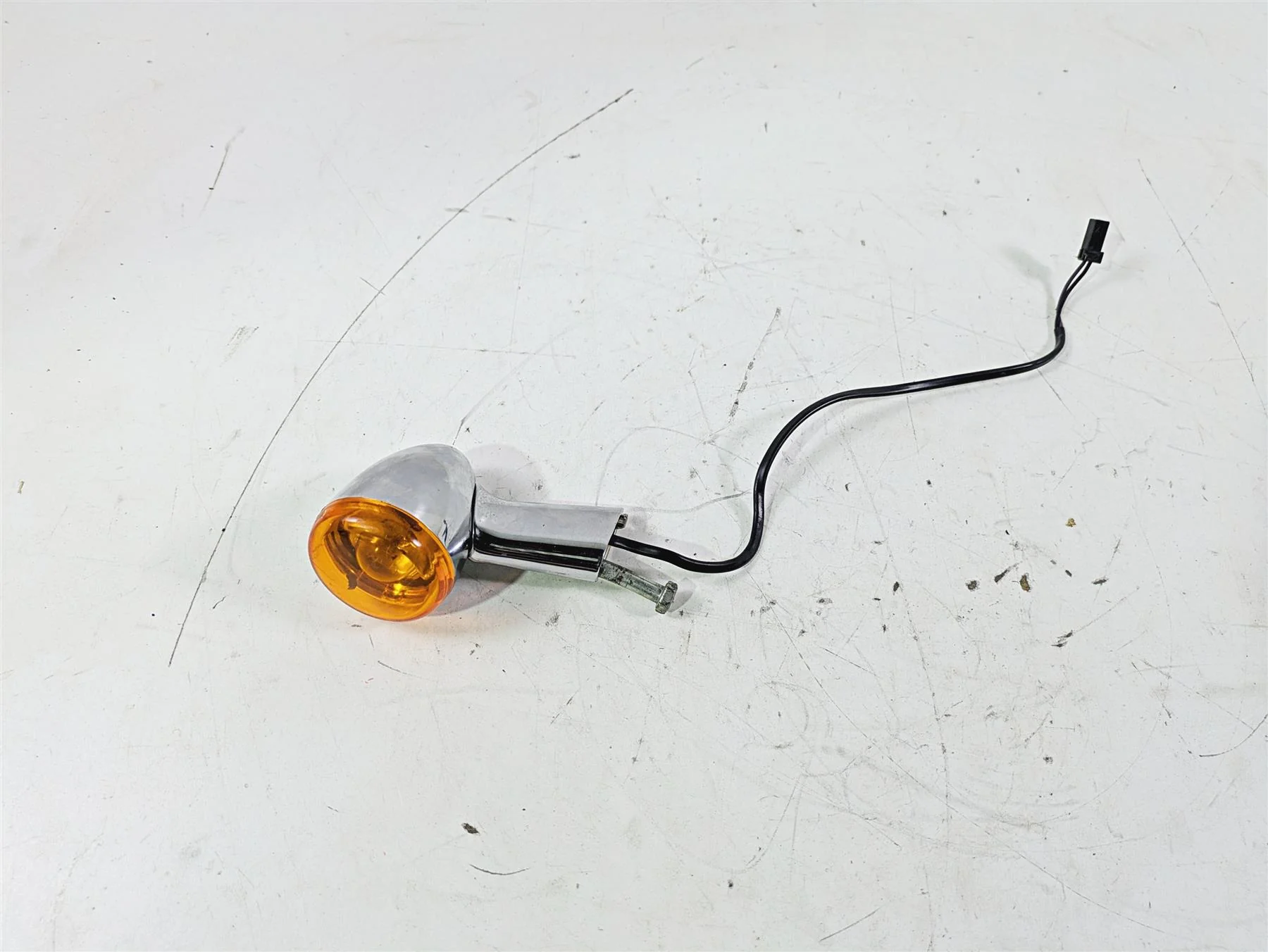 2015 Harley FXDL Dyna Low Rider Right Rear Blinker Turn Signal  68978-00 - Image 5