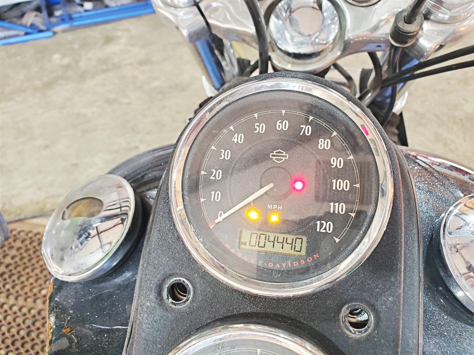 2015 Harley FXDL Dyna Low Rider Speedometer Gauge Instrument 4K 67478-12A - Image 2