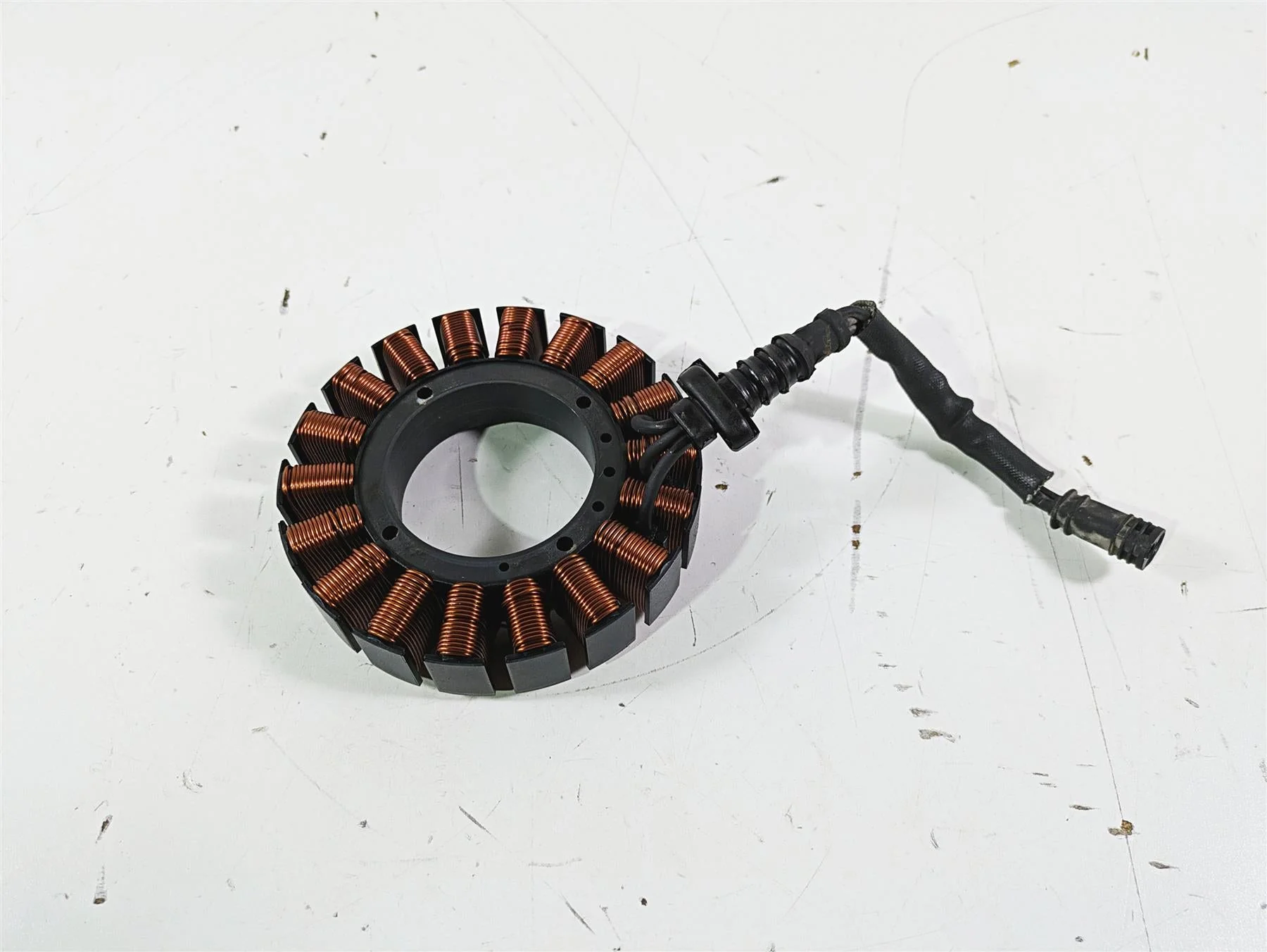 2015 Harley FXDL Dyna Low Rider Stator Alternator Generator 30017-08 - Image 3