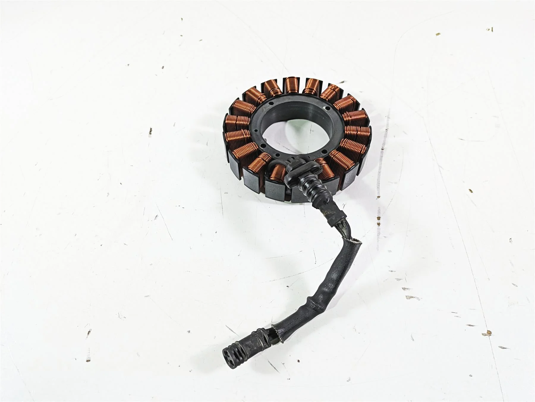 2015 Harley FXDL Dyna Low Rider Stator Alternator Generator 30017-08 - Image 4
