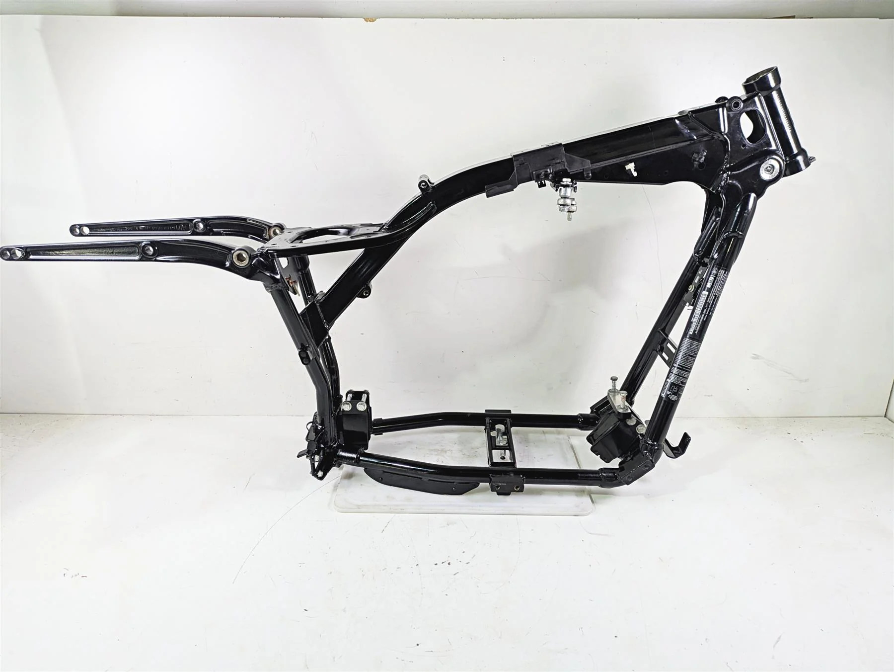 2015 Harley FXDL Dyna Low Rider Straight Main 29dgr Frame Chassis With Texas Salvage Title 47745-06B - Image 6