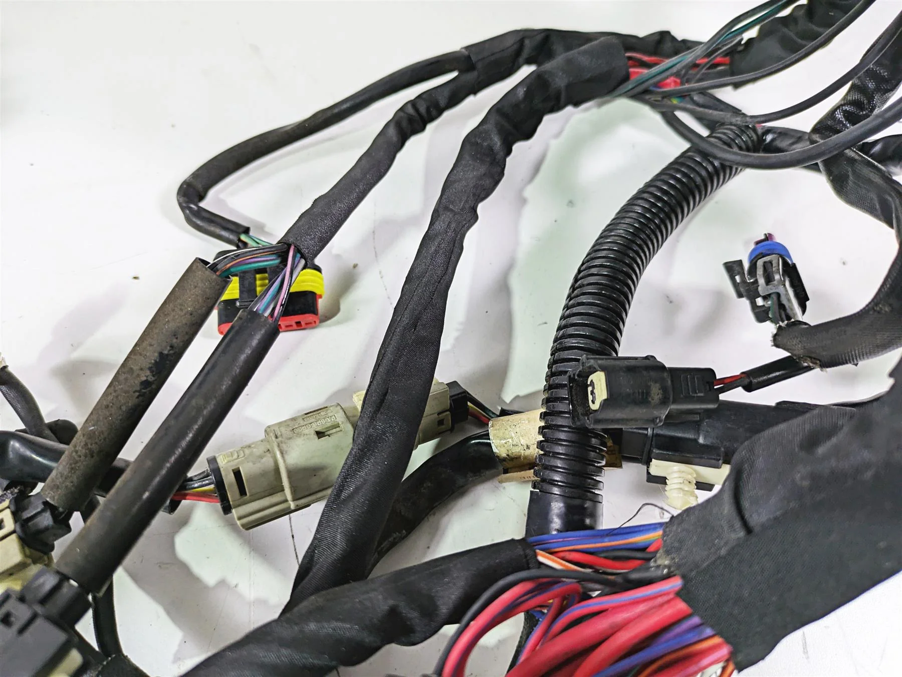 2016 Harley Touring FLTRX Road Glide Main Wiring Harness Loom 69201322A - Image 7