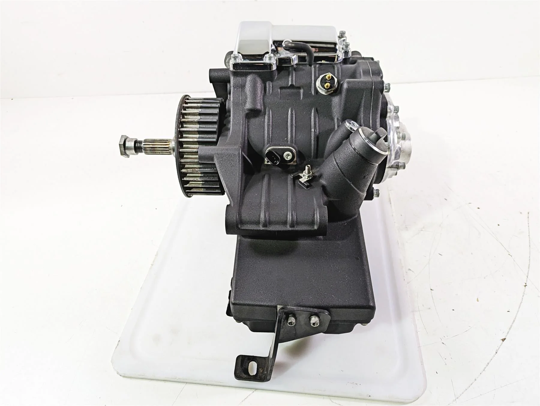 2015 Harley Touring FLHTKL E -Glide Low 6-Sp Transmission Gear Box 14k 33166-10A - Image 2