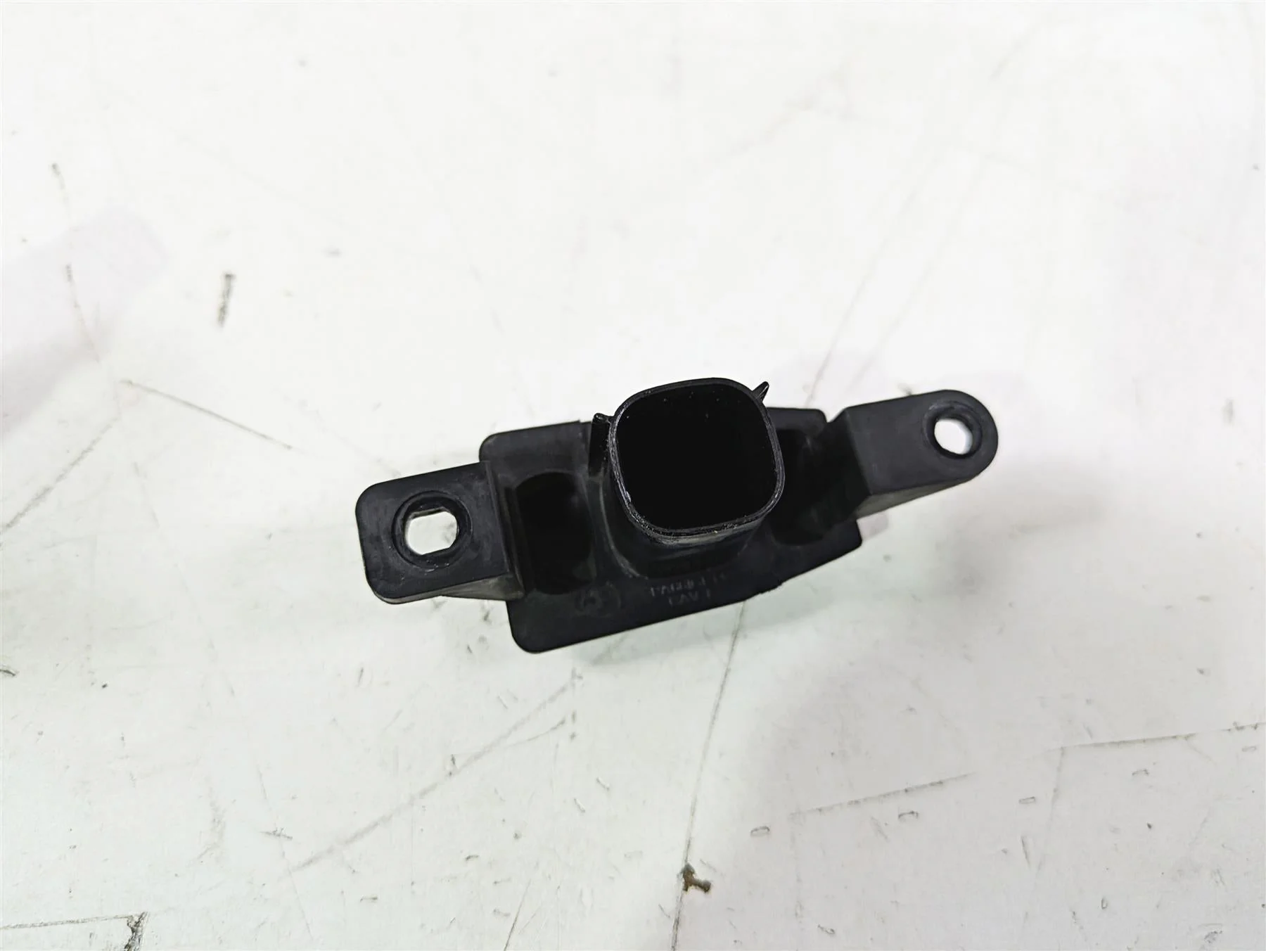 2015 Harley Touring FLHTKL E -Glide Low Auxiliary Switch Button Set 69200172 - Image 11
