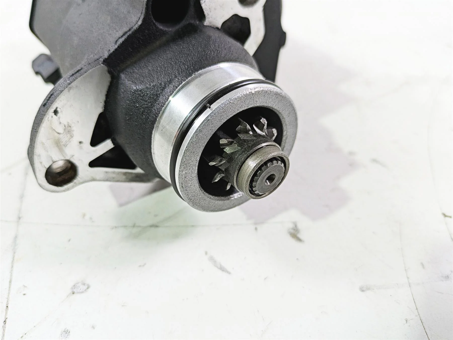 2015 Harley Touring FLHTKL E -Glide Low Engine Starter Motor 31618-06A - Image 6