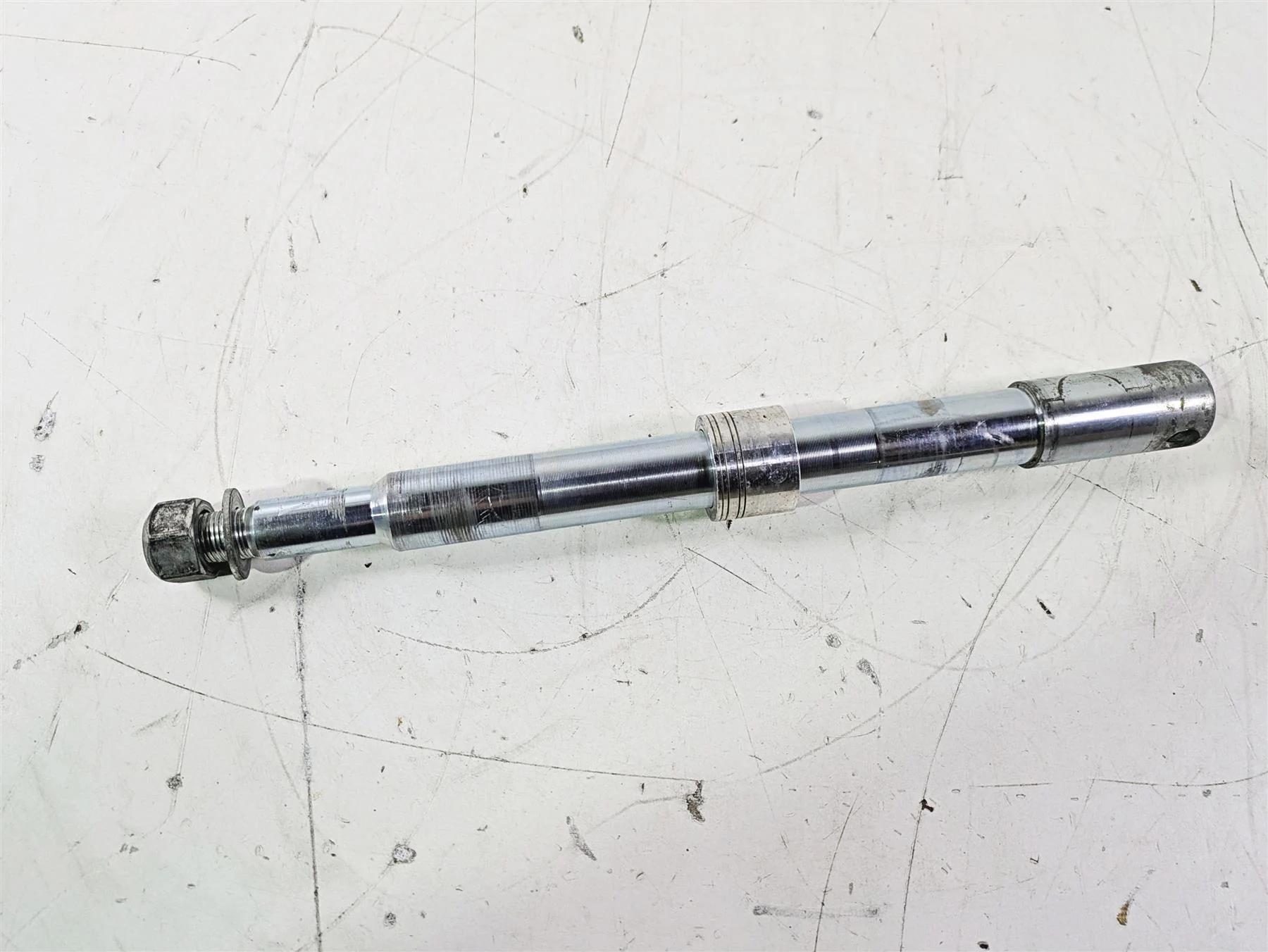 2015 Harley Touring FLHTKL E -Glide Low Front Axle Wheel Spindle 25mm 41547-07A - Image 5