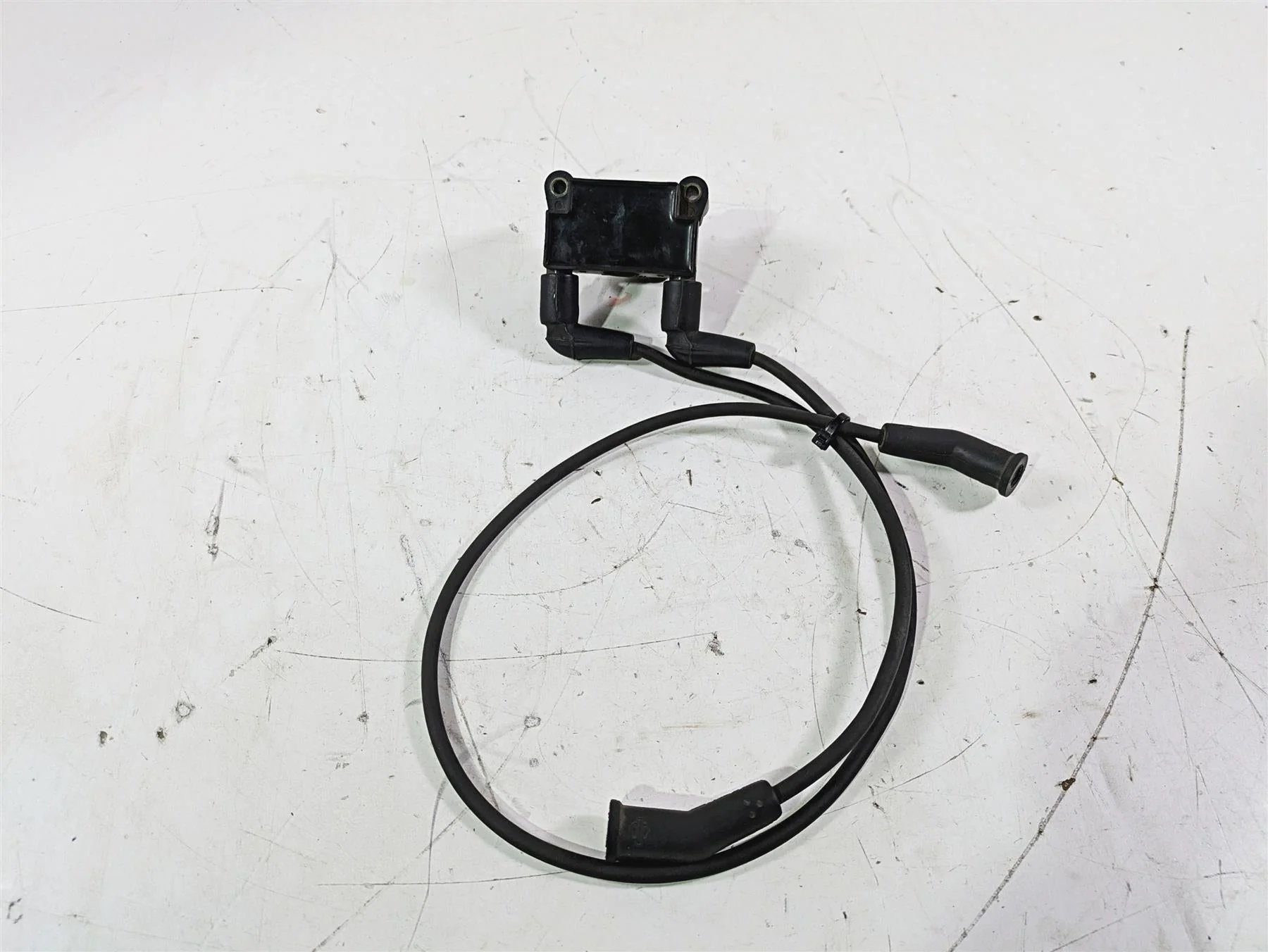 2015 Harley Touring FLHTKL E -Glide Low Ignition Coil Wires Plugs Set 31696-07A - Image 4