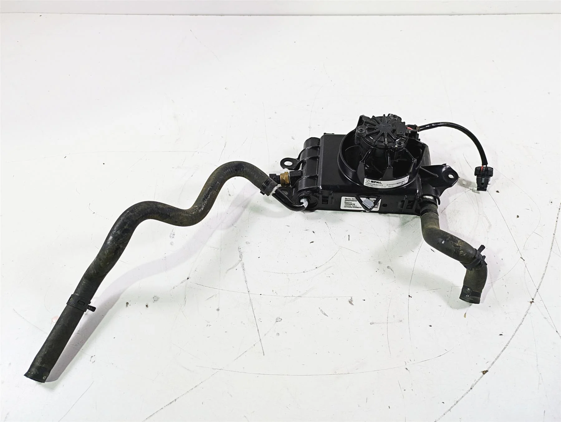 2015 Harley Touring FLHTKL E -Glide Low Left Radiator Fan Set -Read 26800004D - Image 2