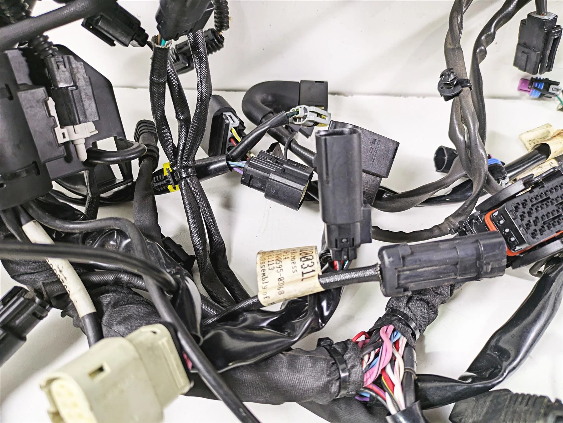 2015 Harley Touring FLHTKL E -Glide Low Main Wiring Harness Loom Abs 69200118 - Image 3
