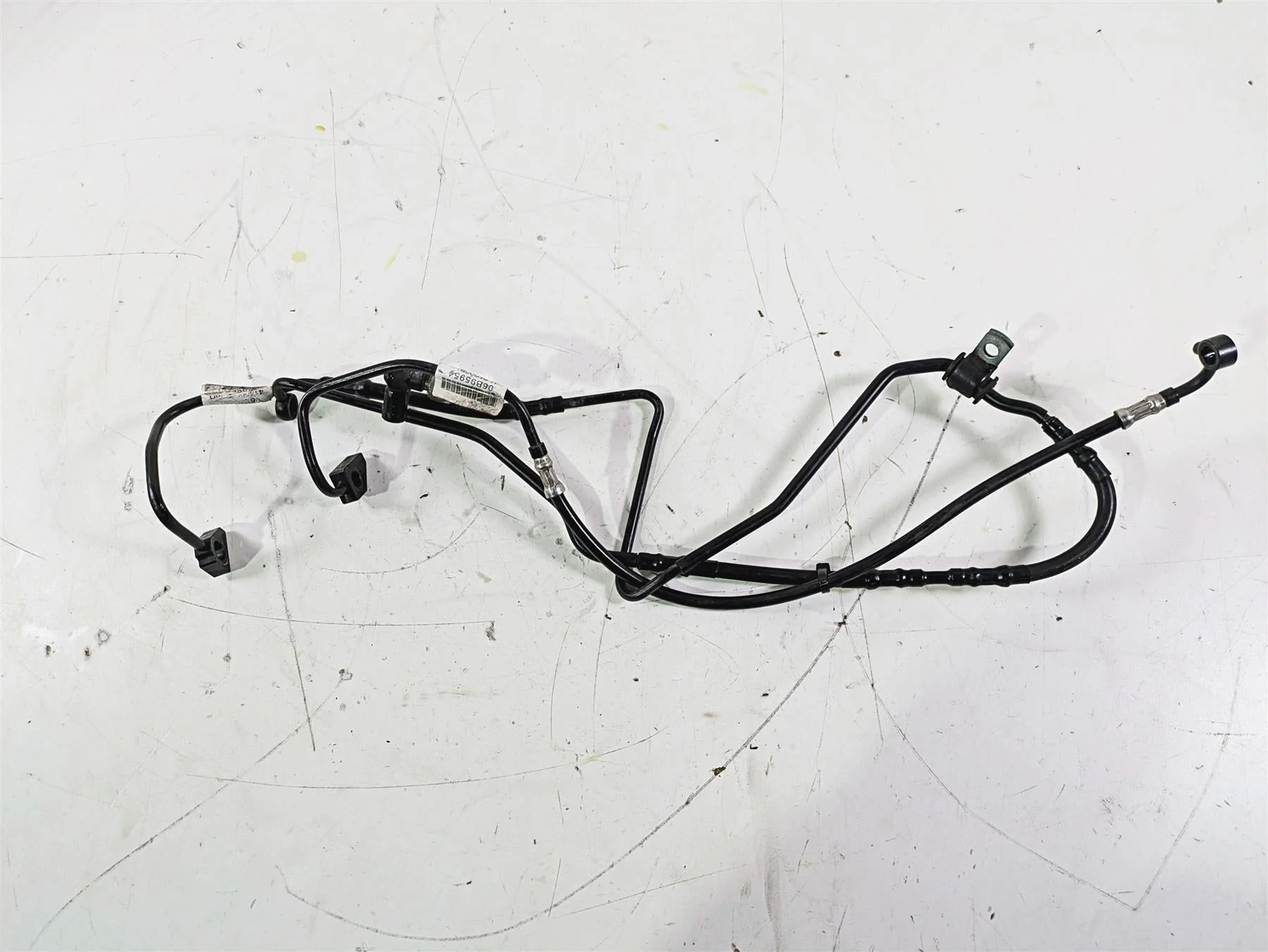 2015 Harley Touring FLHTKL E -Glide Low Rear Abs Brake Line Set 41800012 - Image 5
