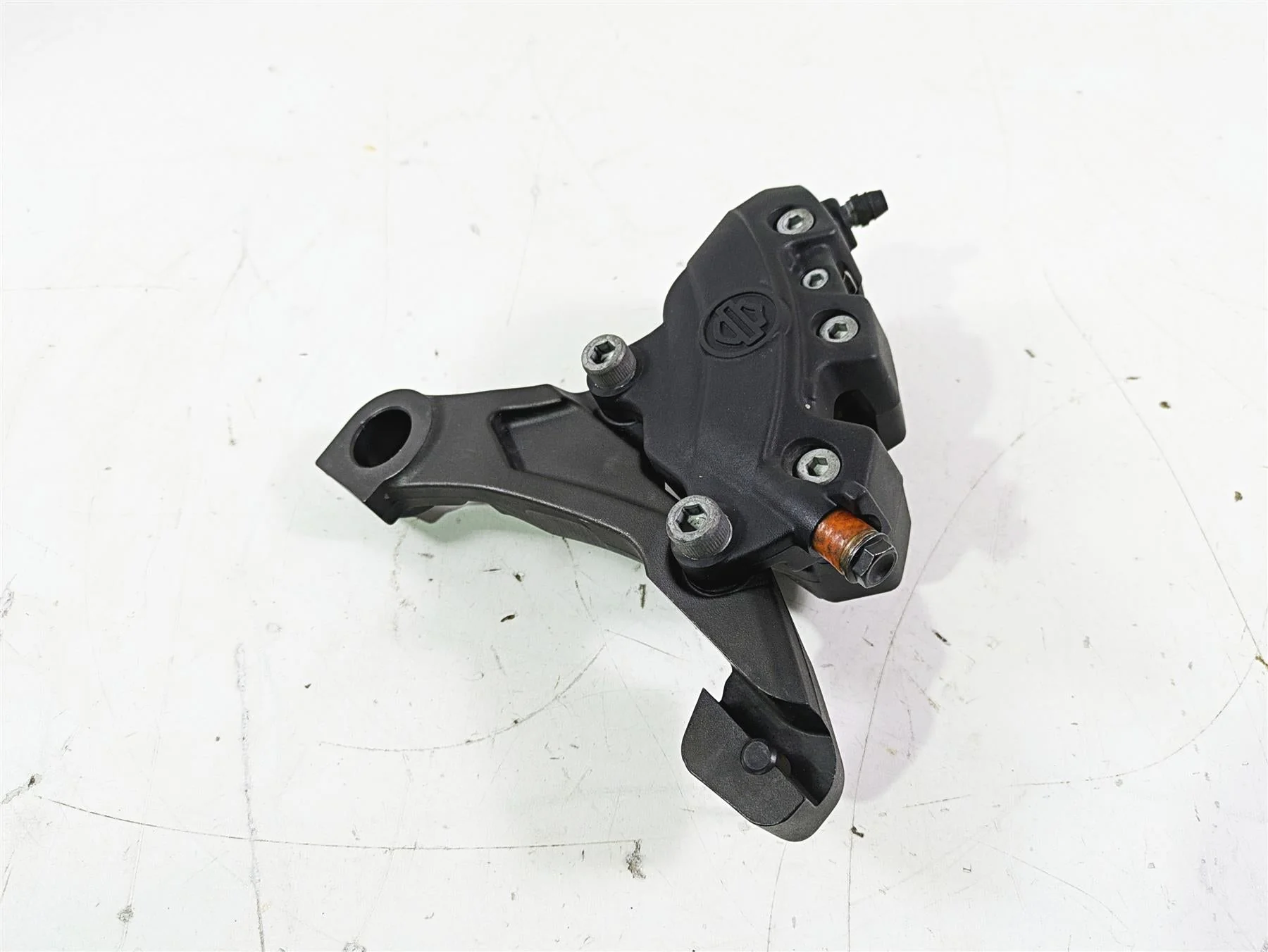 2015 Harley Touring FLHTKL E -Glide Low Rear Brake Caliper & Bracket 44080-08C - Image 2