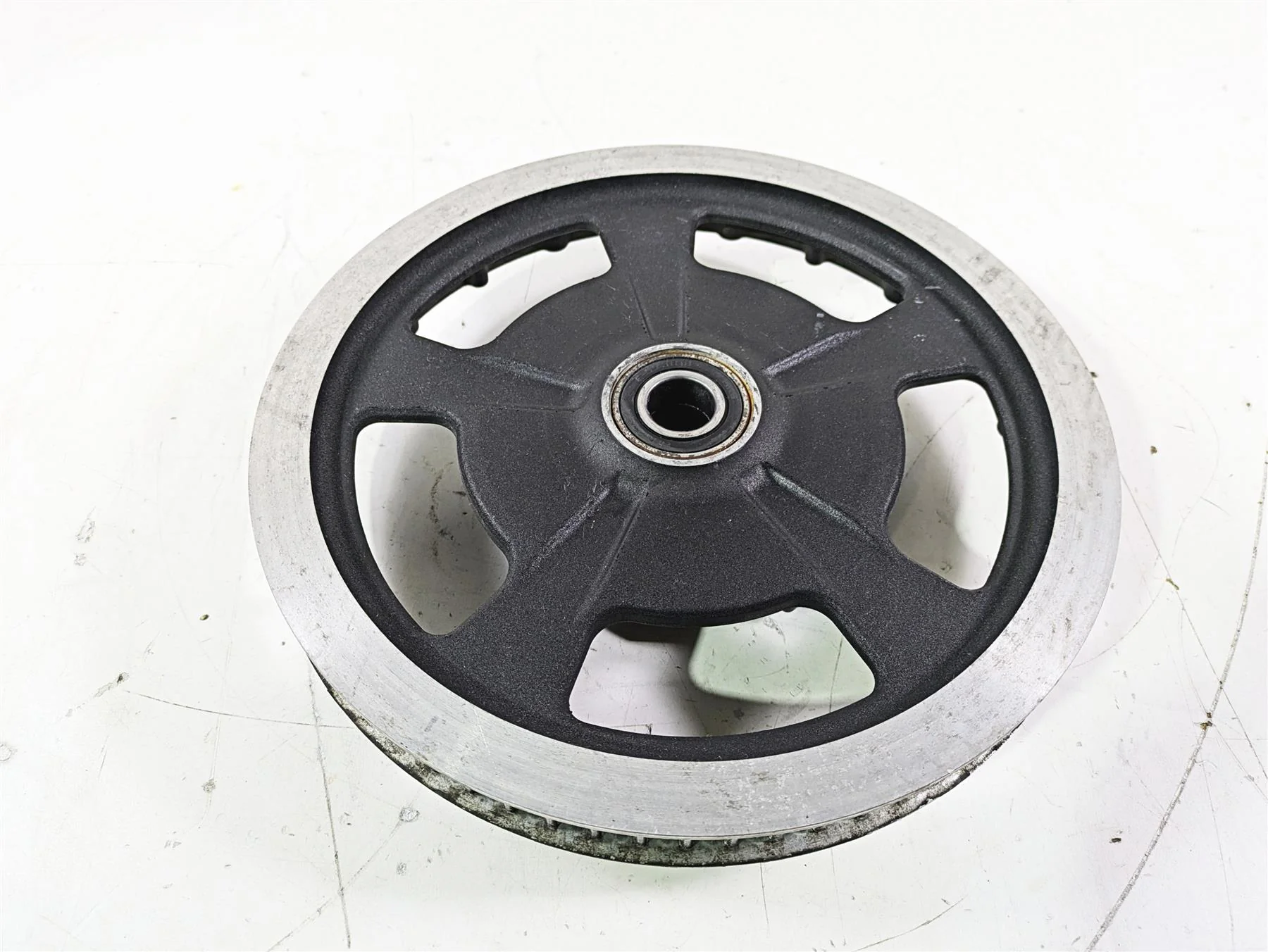 2015 Harley Touring FLHTKL E -Glide Low Rear Drive Belt Pulley 68T 1" 37781-09 - Image 2