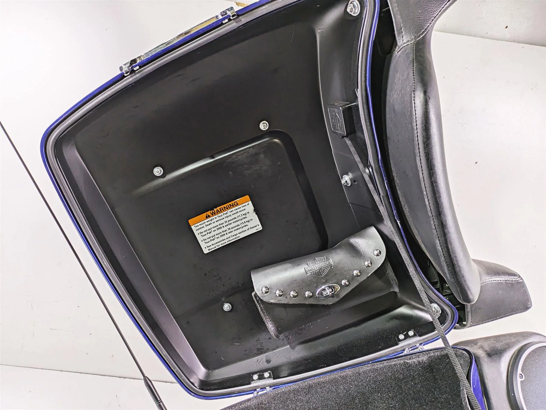2015 Harley Touring FLHTKL E -Glide Low Rear Trunk Tour Pak Set 53000346 - Image 4