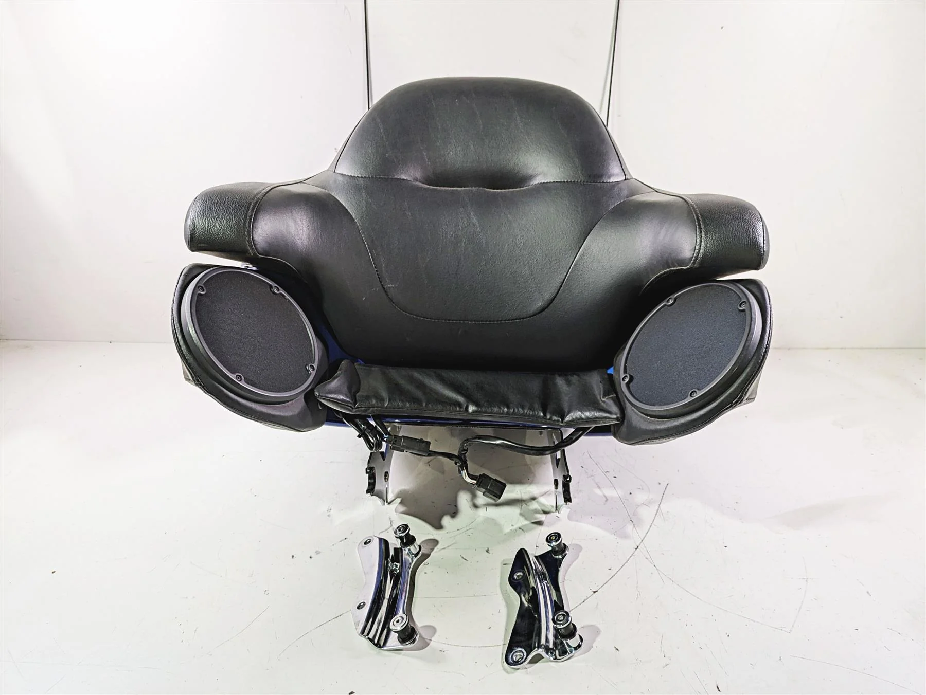 2015 Harley Touring FLHTKL E -Glide Low Rear Trunk Tour Pak Set 53000346 - Image 9
