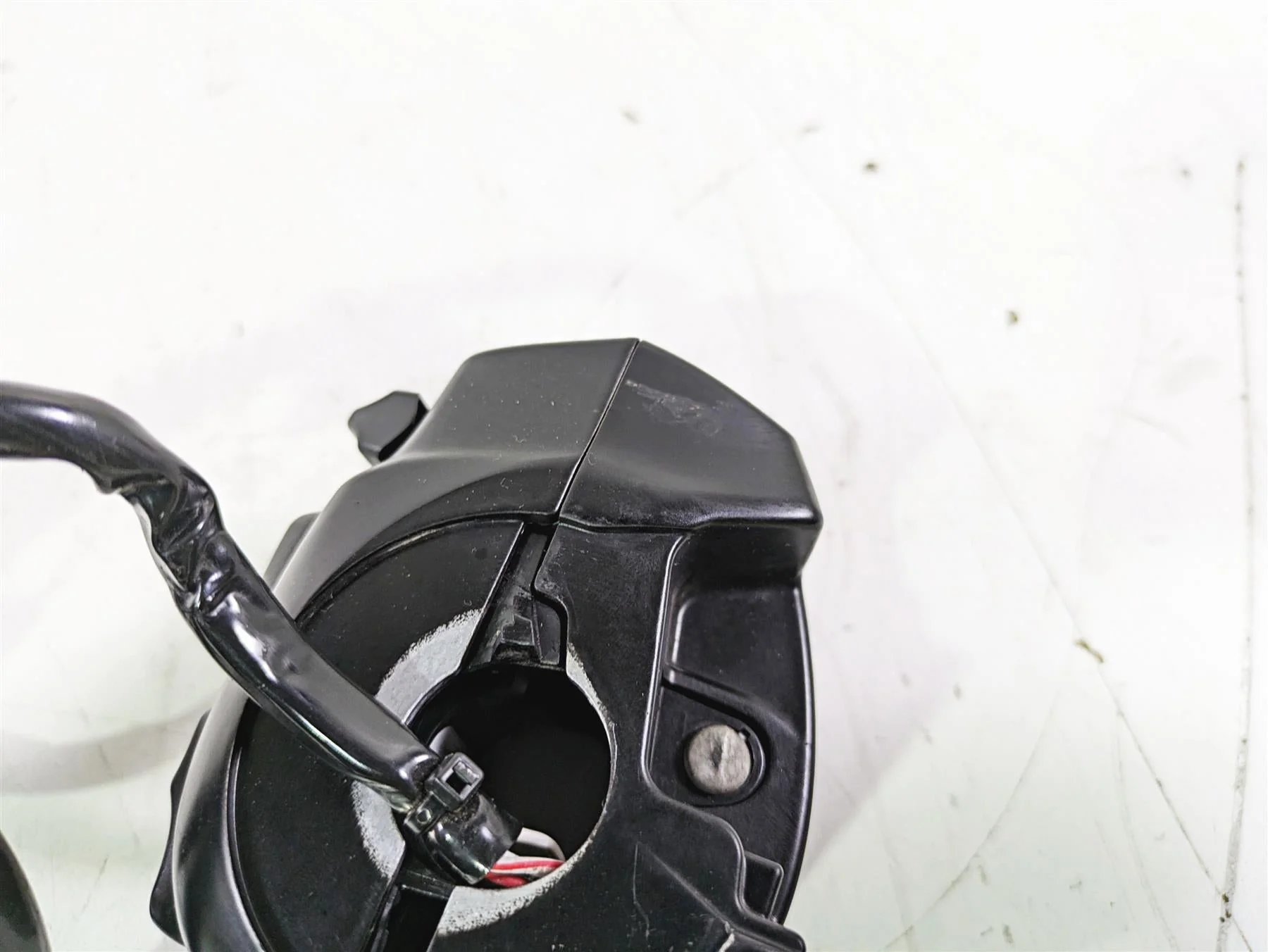 2015 Harley Touring FLHTKL E -Glide Low Right Hand Control Switch -Extd 71500129 - Image 8