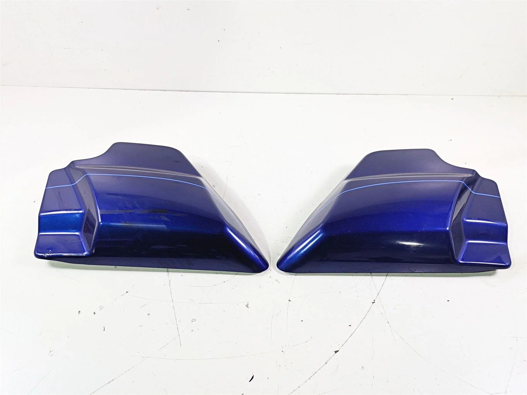 2015 Harley Touring FLHTKL E -Glide Low Side Cover Fairings Set 66048-09A - Image 3