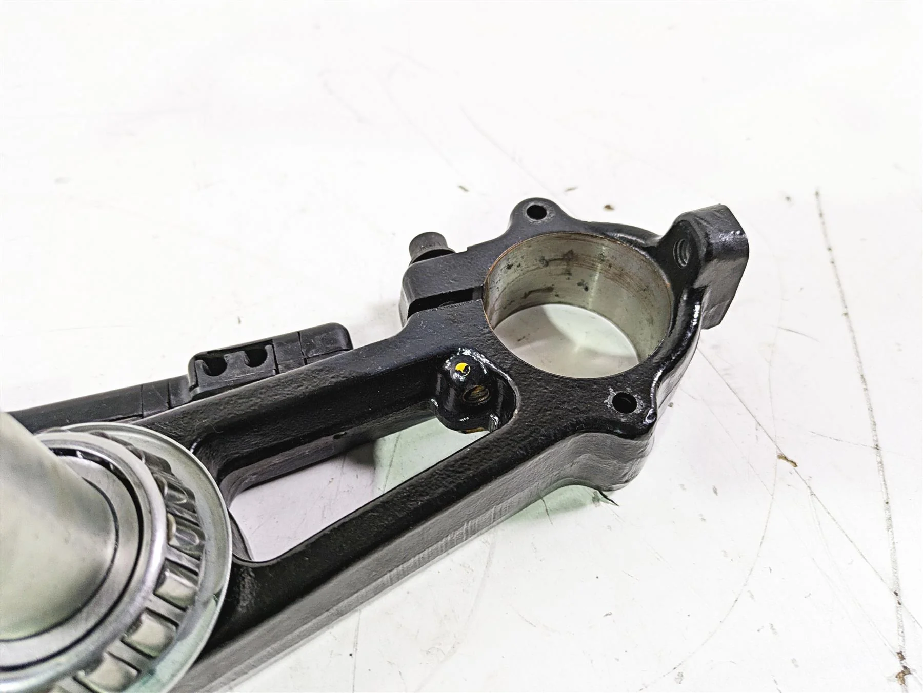 2015 Harley Touring FLHTKL E -Glide Low Upper Lower Triple Tree Set 45900091A - Image 10
