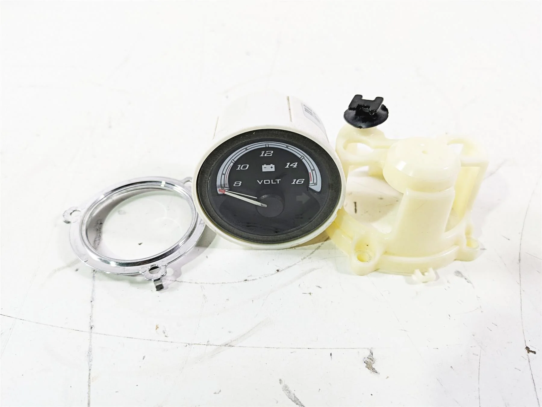2015 Harley Touring FLHTKL E -Glide Low Volt Voltage Meter Gauge 70900164