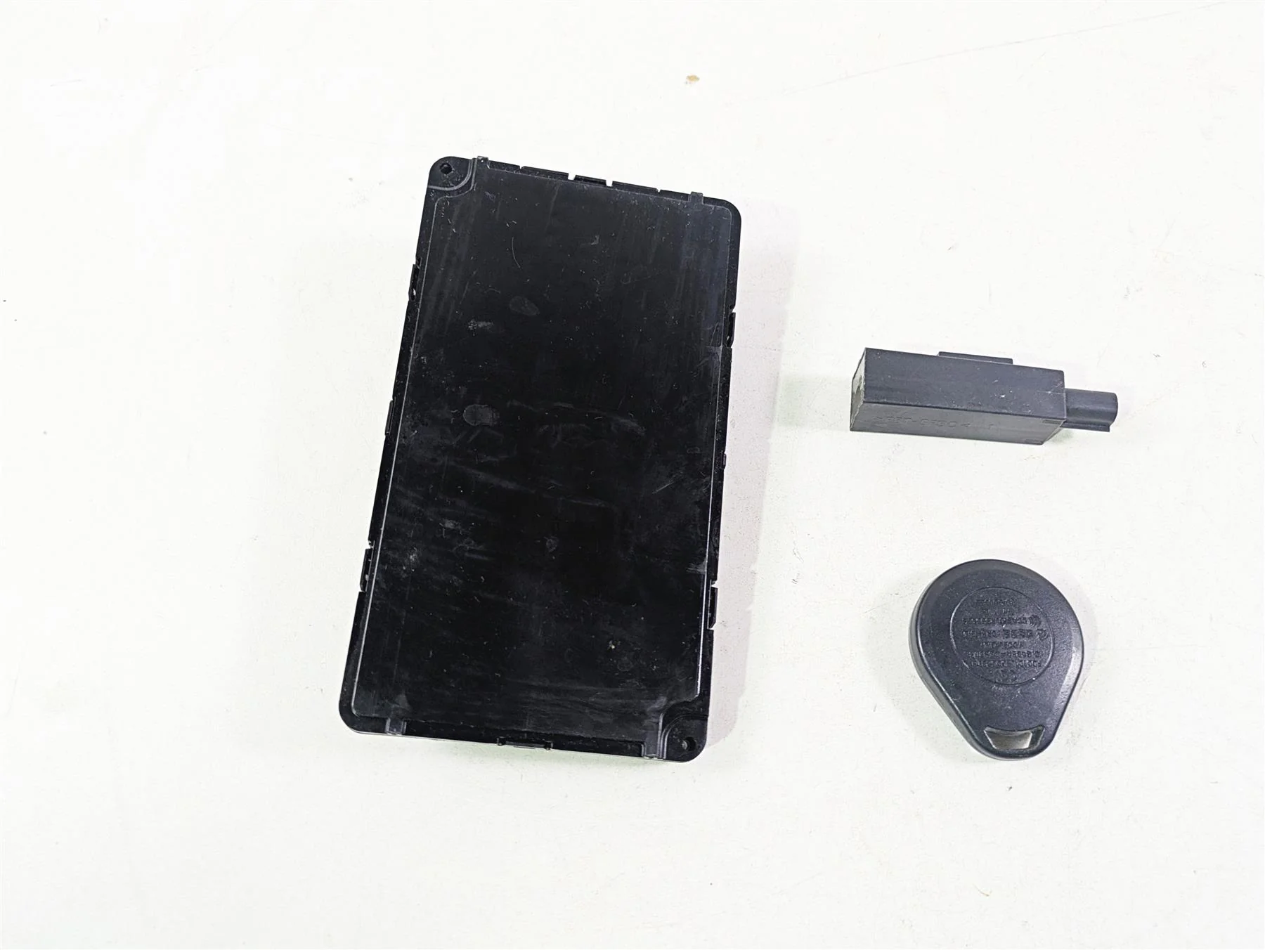 2015 Harley Touring FLHTKL Electra Glide Bcm Security Control Module 69994-12B - Image 11