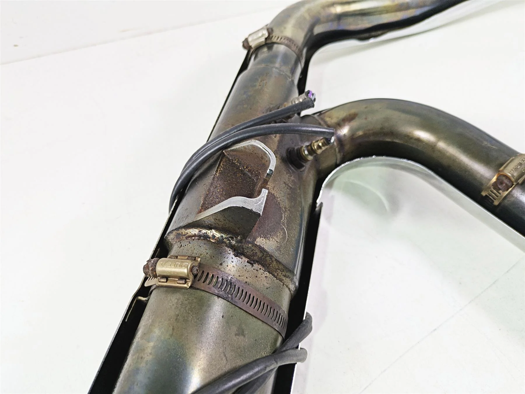 2015 Harley Touring FLHTKL Electra Glide Exhaust Header Manifold Set 66855-10A - Image 12