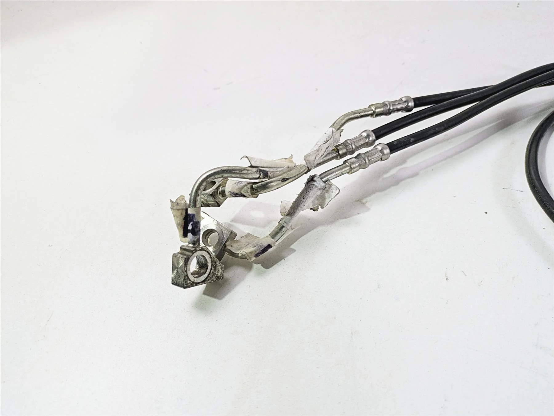 2015 Harley Touring FLHTKL Electra Glide Front Abs Brake Line Hose Set 41800544 - Image 10