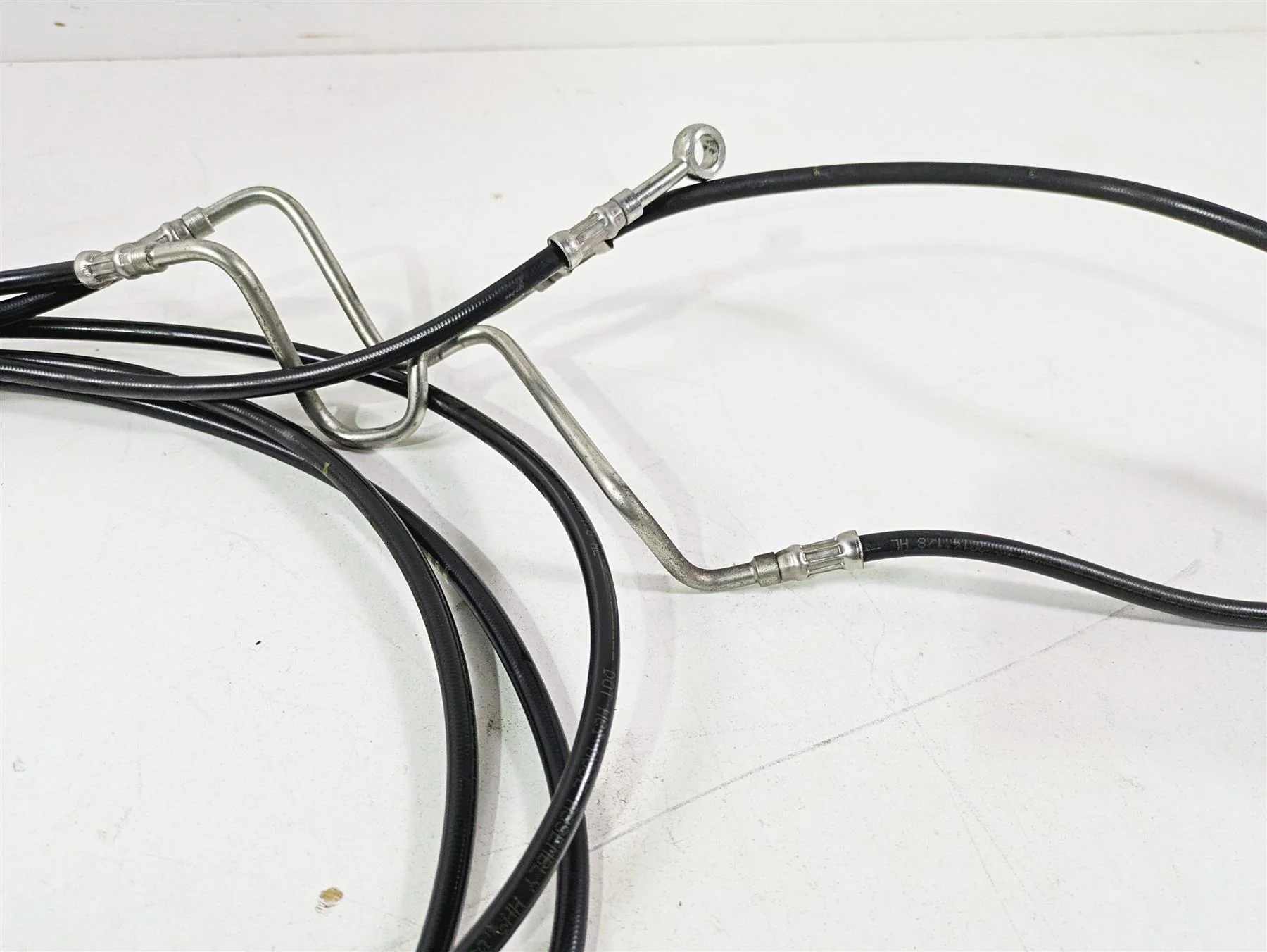 2015 Harley Touring FLHTKL Electra Glide Front Abs Brake Line Hose Set 41800544 - Image 12